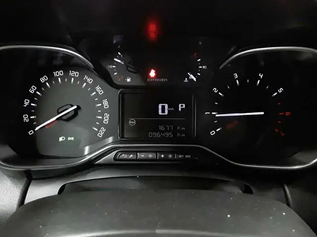 Citroen C3 view 11