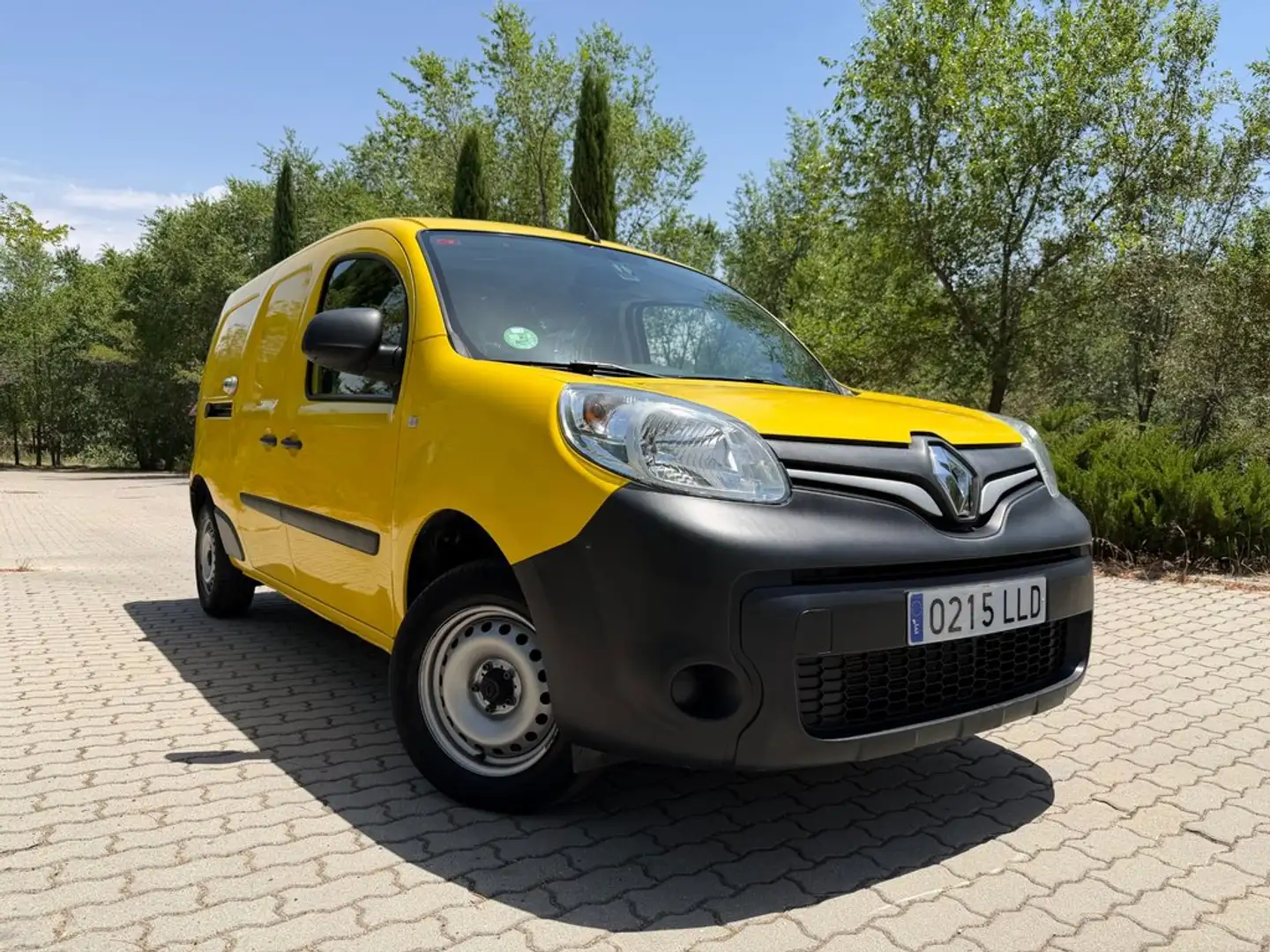 Renault Kangoo Maxi 4p Blue dCi 70 kW (95CV) Amarillo - 2