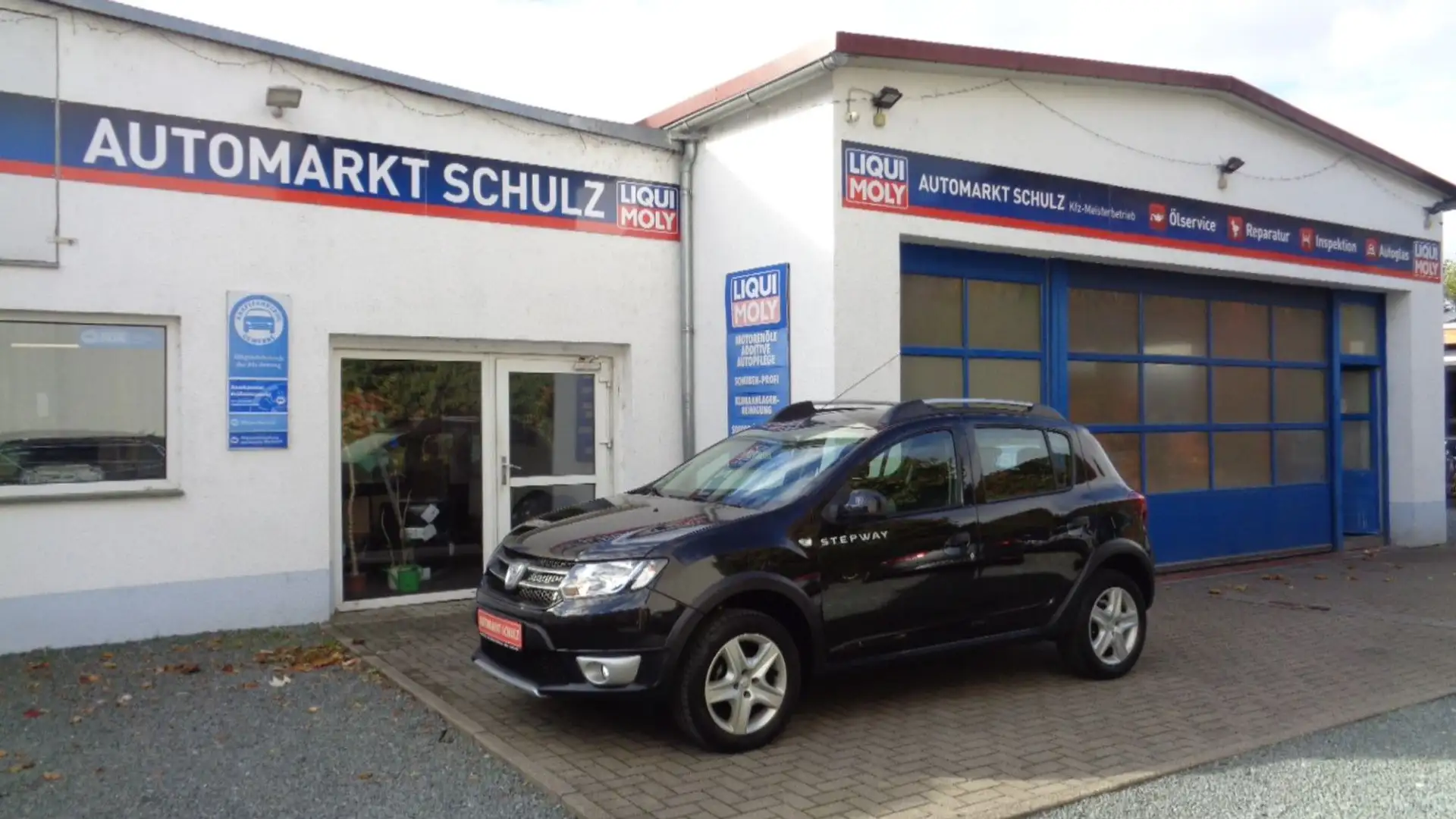 Dacia Sandero TCe 90 S/S Stepway Prestige Navi PDC Schwarz - 2