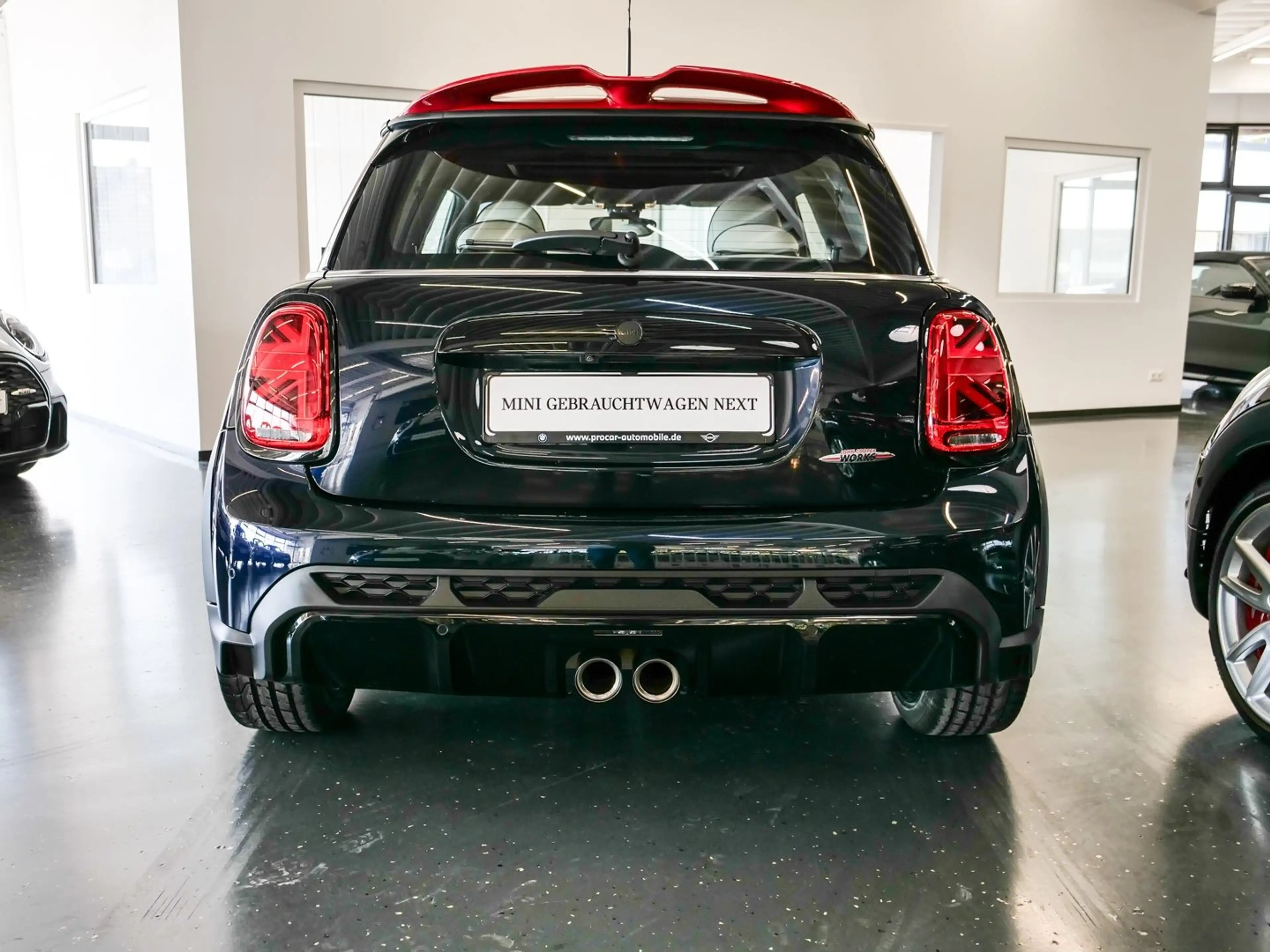 MINI John Cooper Works JCW Trim Aut Nav HuD LED Pano RFK 17" — photo 5