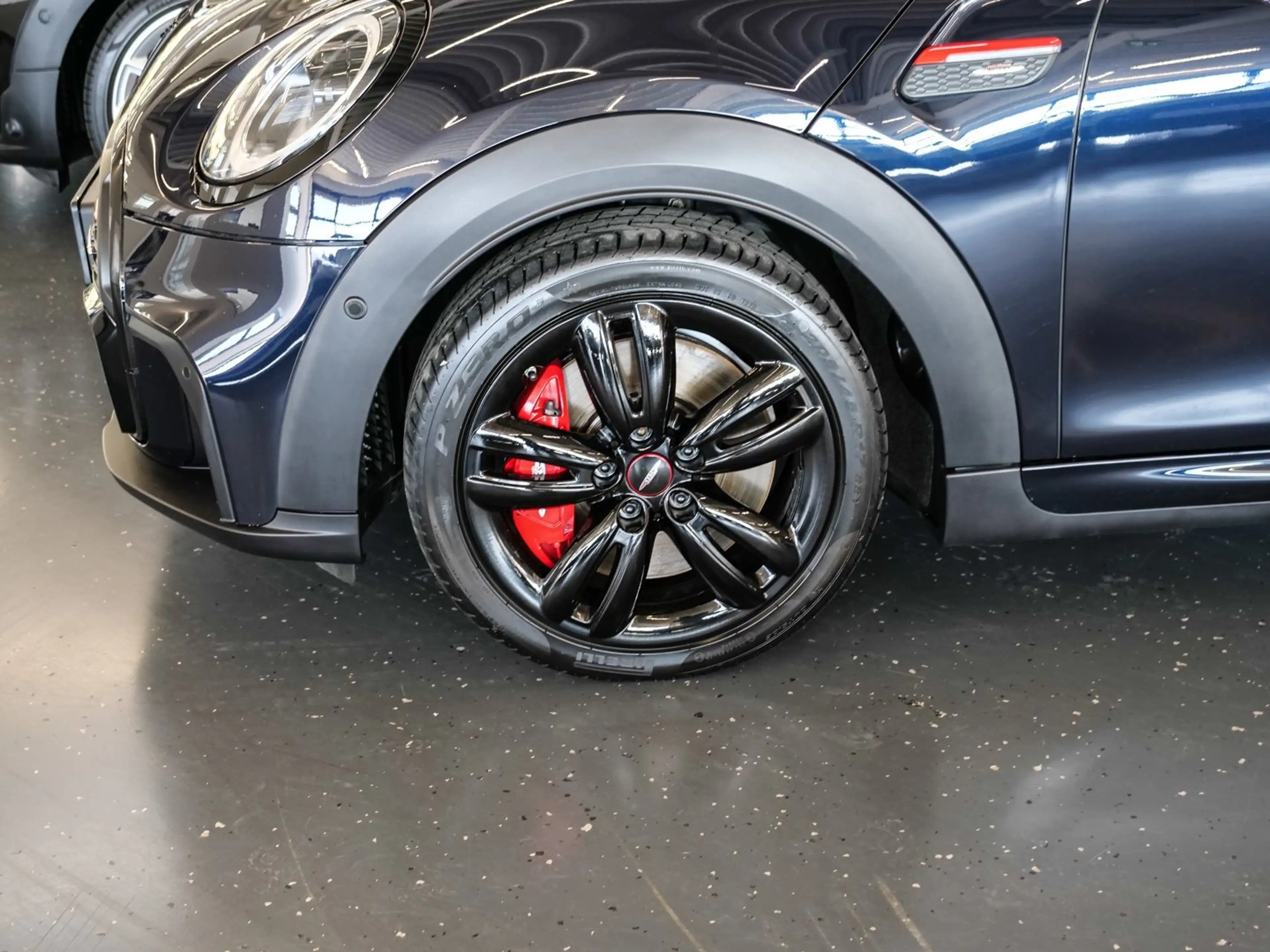 MINI John Cooper Works JCW Trim Aut Nav HuD LED Pano RFK 17" — photo 7
