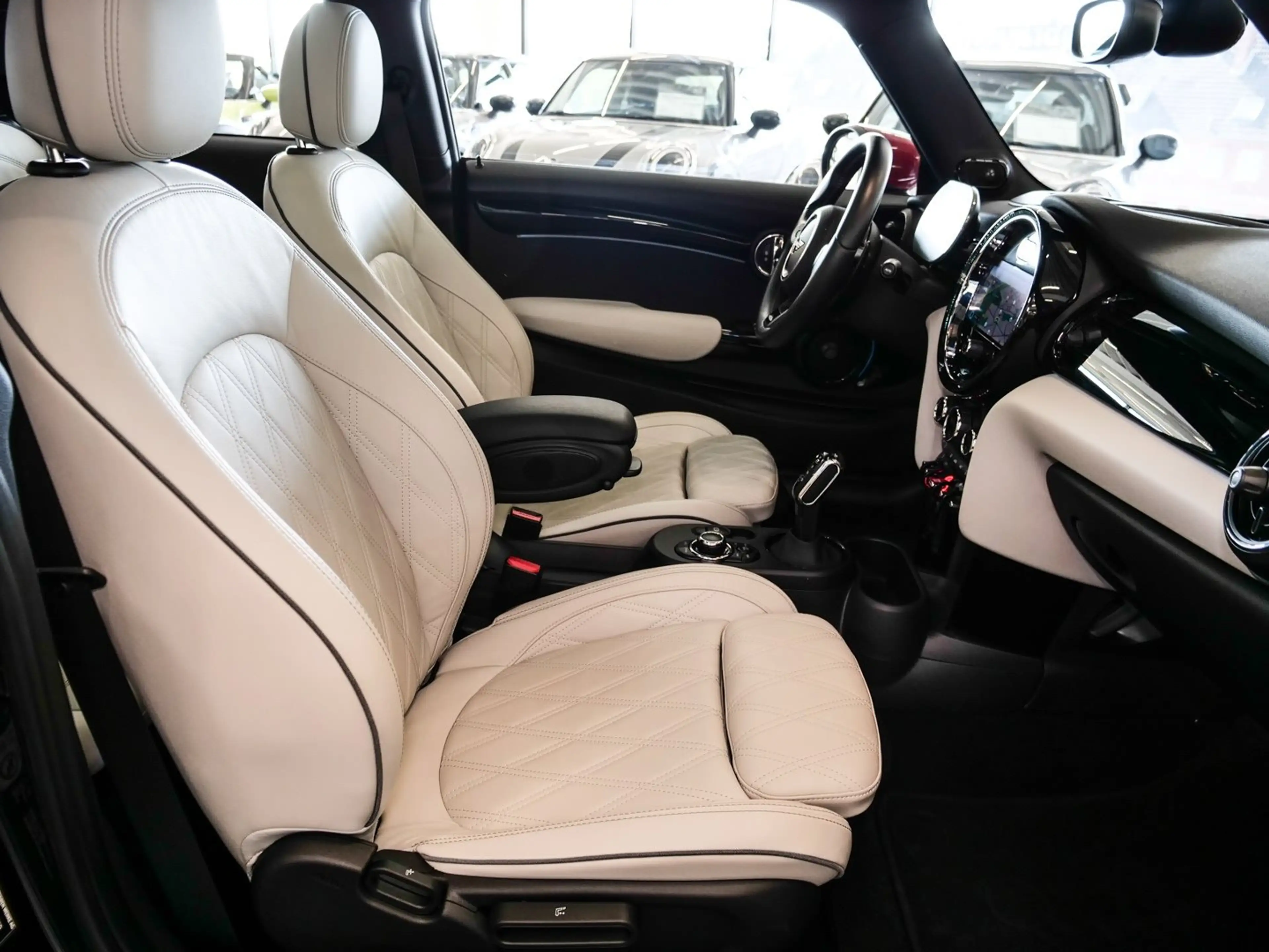 MINI John Cooper Works JCW Trim Aut Nav HuD LED Pano RFK 17" — photo 13