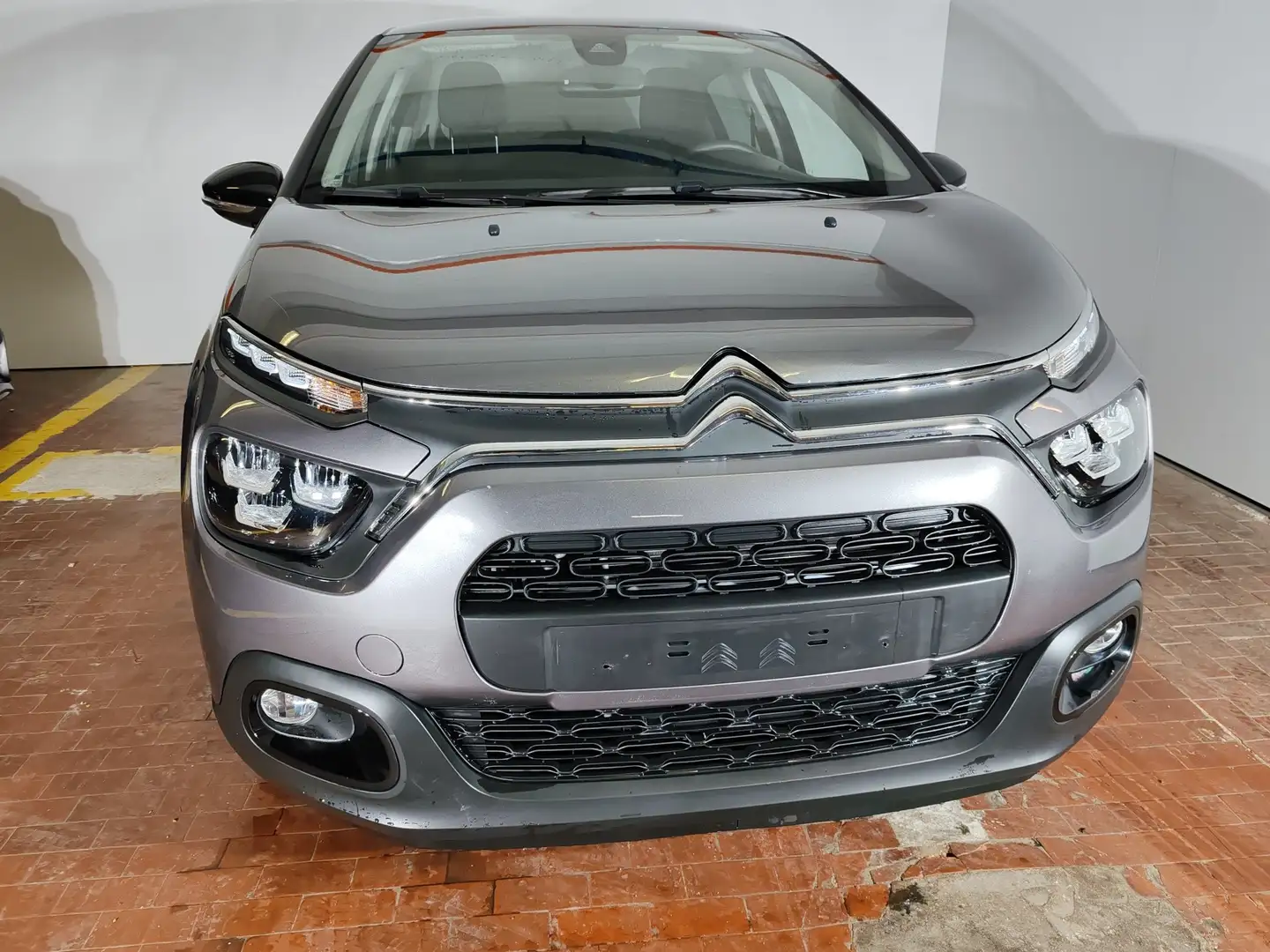 Citroen C3 1.2 110cv S&S Shine + Key Less + Telecamera Grigio - 2