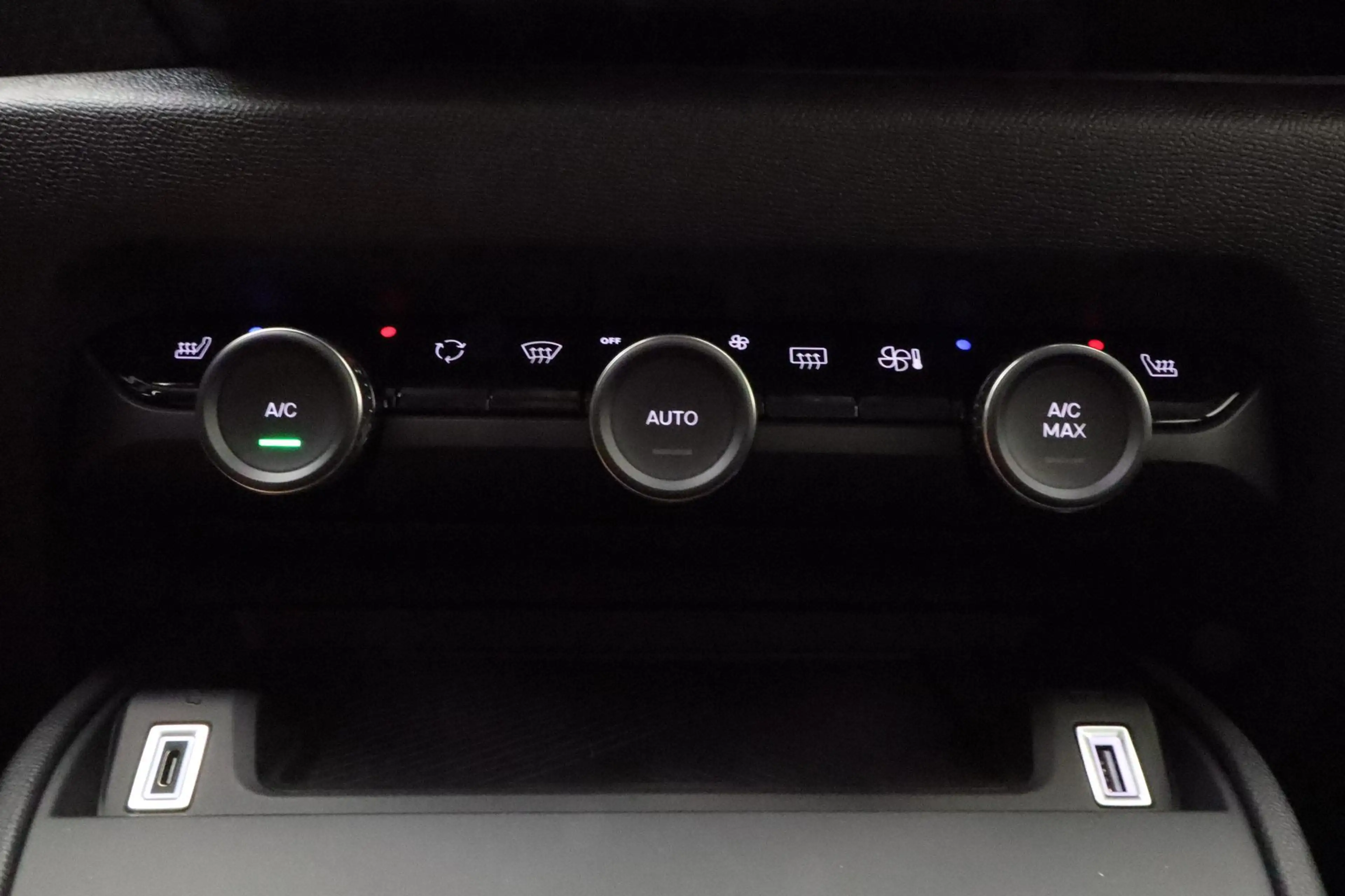 Citroen E-C4 Electric Business 156pk Extended range 54 kWh | Navigatie | — photo 8