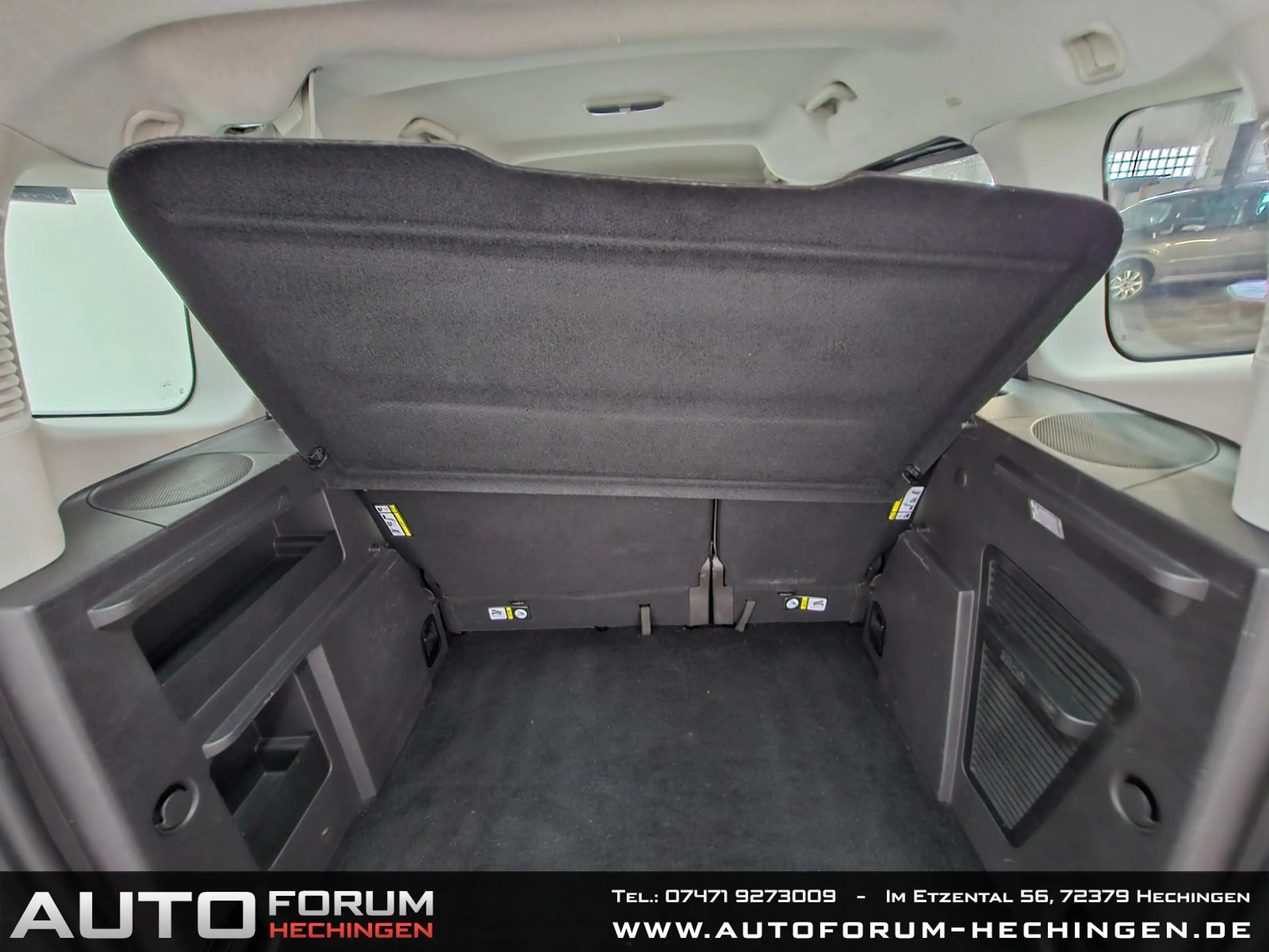 Ford Tourneo Courier Ecoboost Trend — photo 7