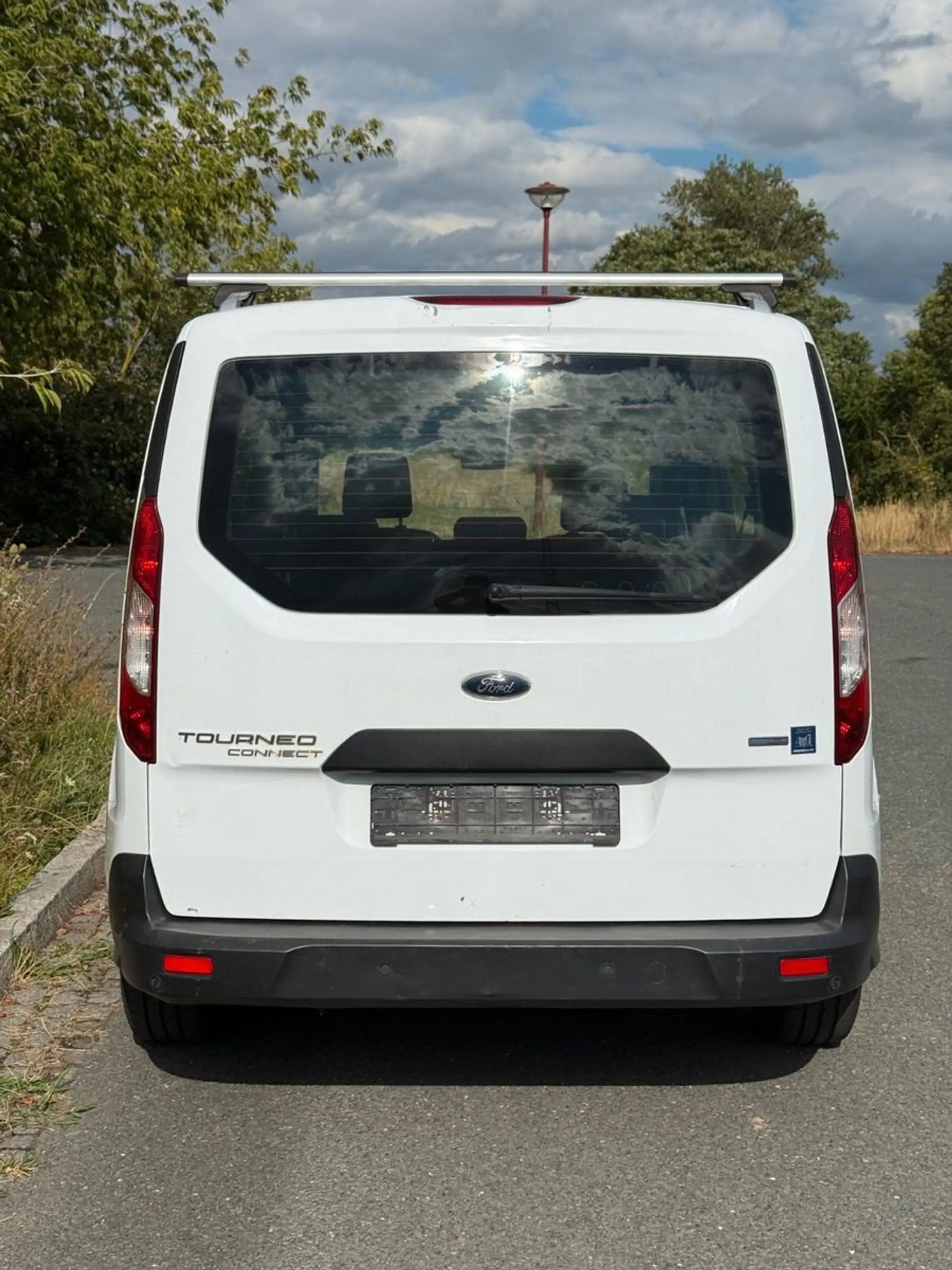 Ford Grand Tourneo Connect 1.Hand Bi-Xenon — photo 8
