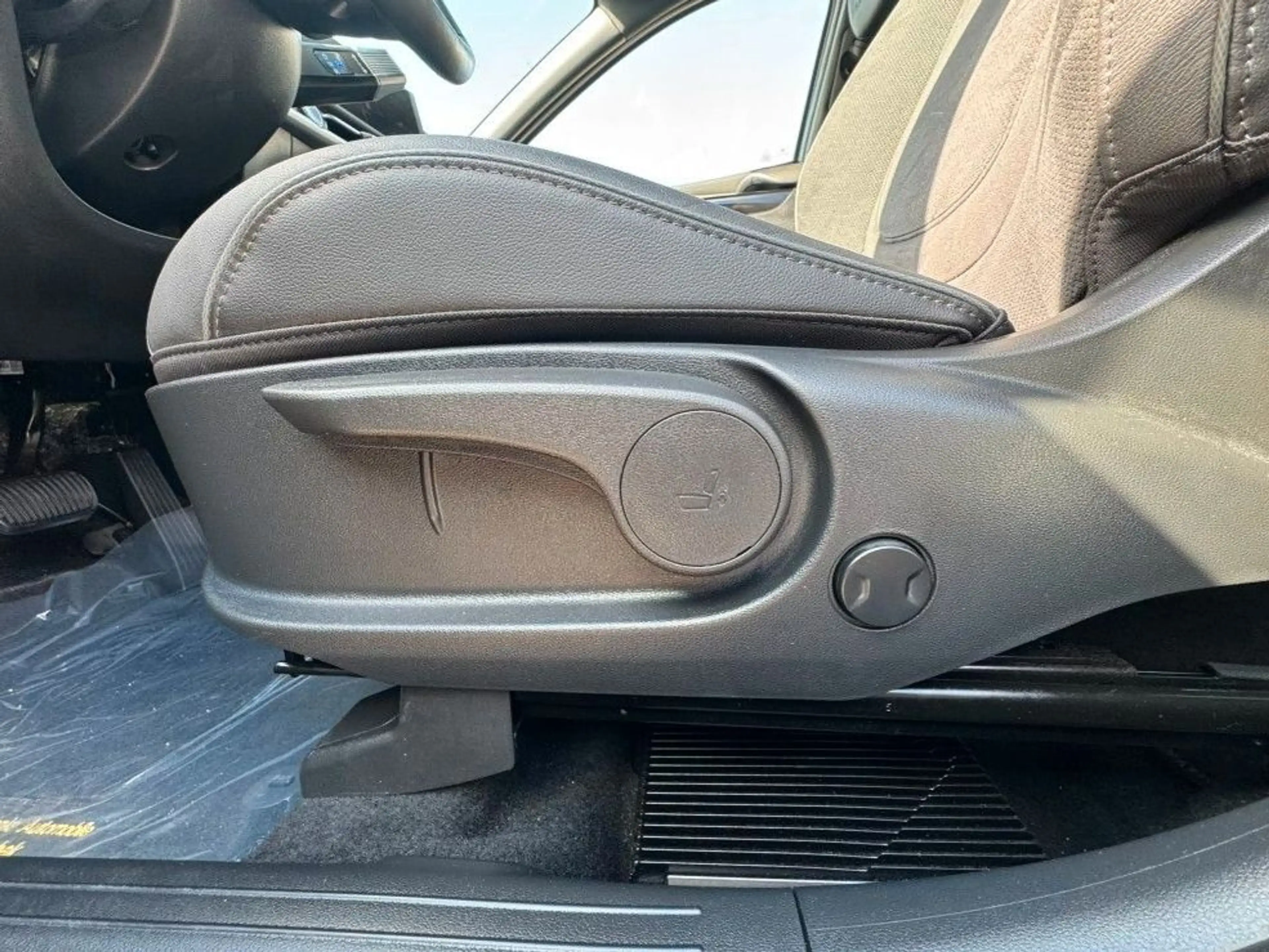 Hyundai TUCSON 20th Anniversary /HUD/ SHZ+LHZ/360° — photo 11