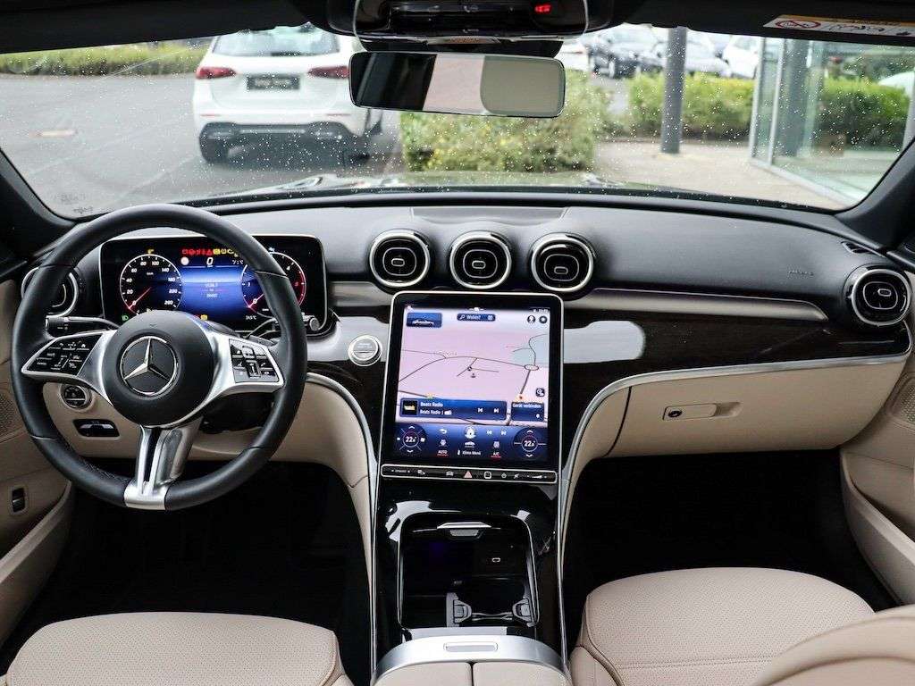 Mercedes-Benz C 220