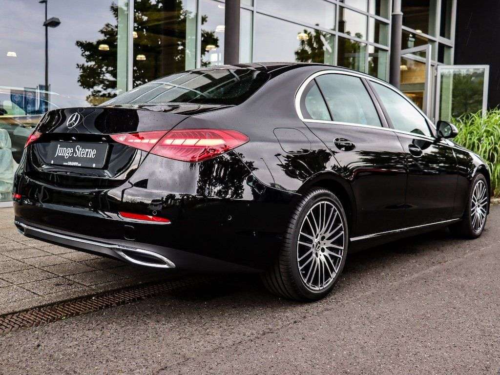 Mercedes-Benz C 220