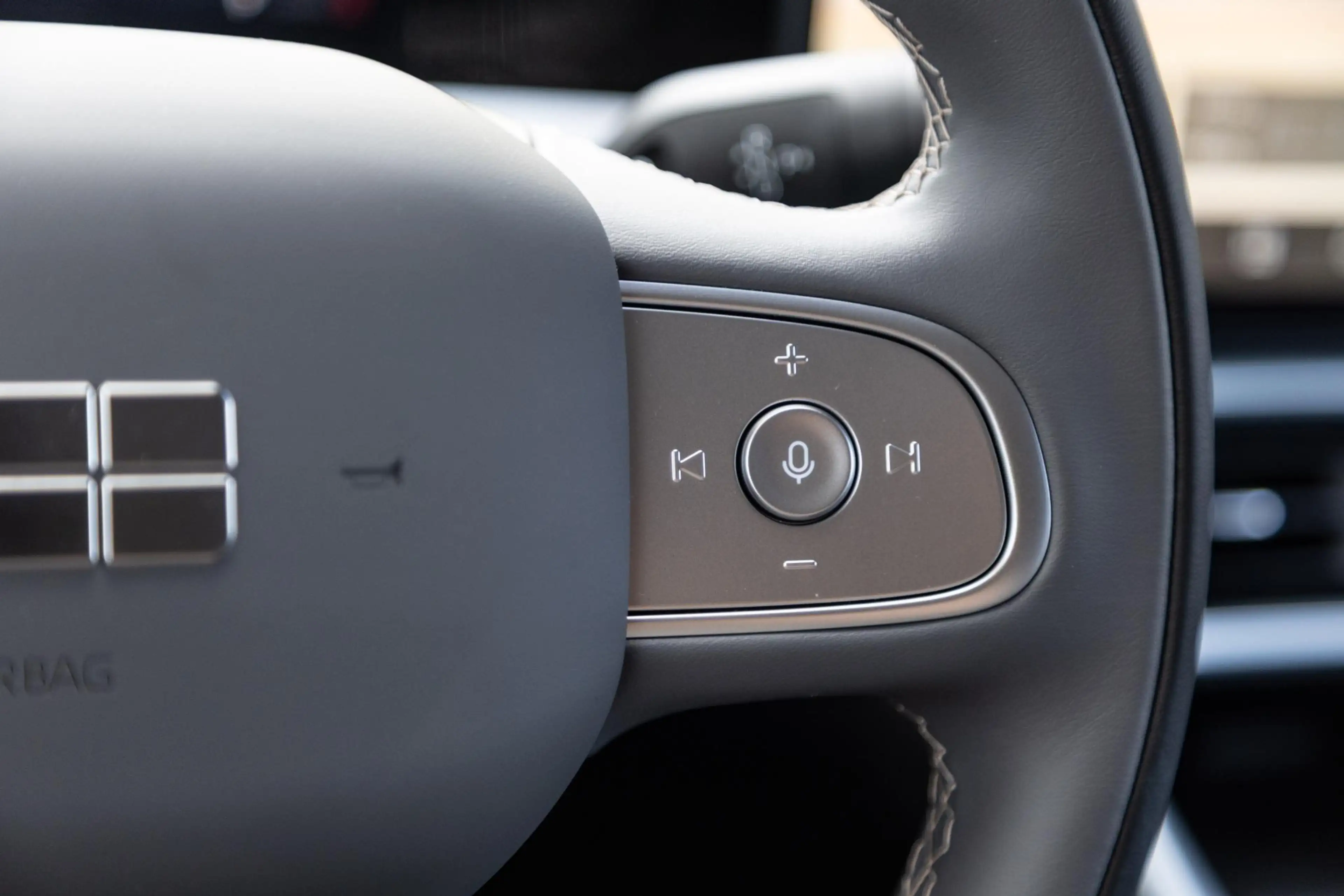 Geely E2 Ultra 47 kWh | 345km WLTP | 540 Camera | Park a — photo 12