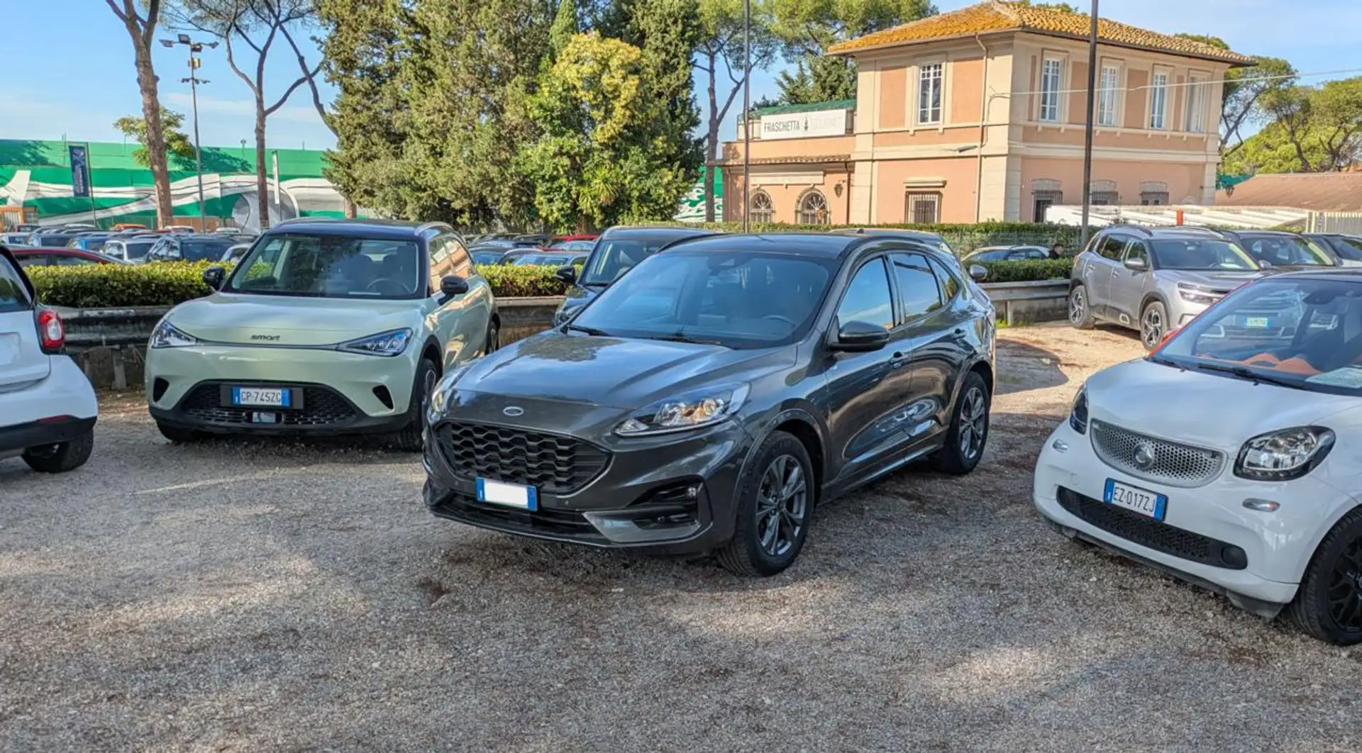 Ford Kuga PHEV ST-LINE 2.5cc 190cv Grigio - 1