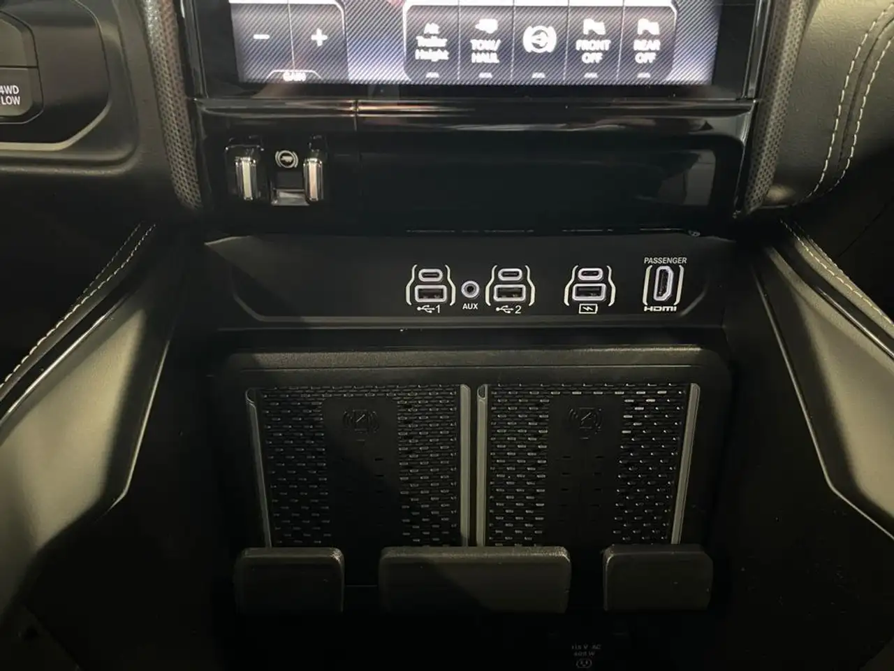 RAM 2500 photo RAM 2500