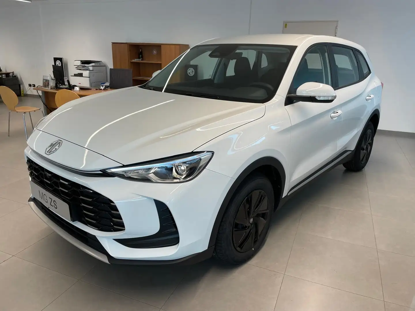MG ZS 1.5 benzina 115cv standardNUOVA DA IMMATRICOLARE Bianco - 1