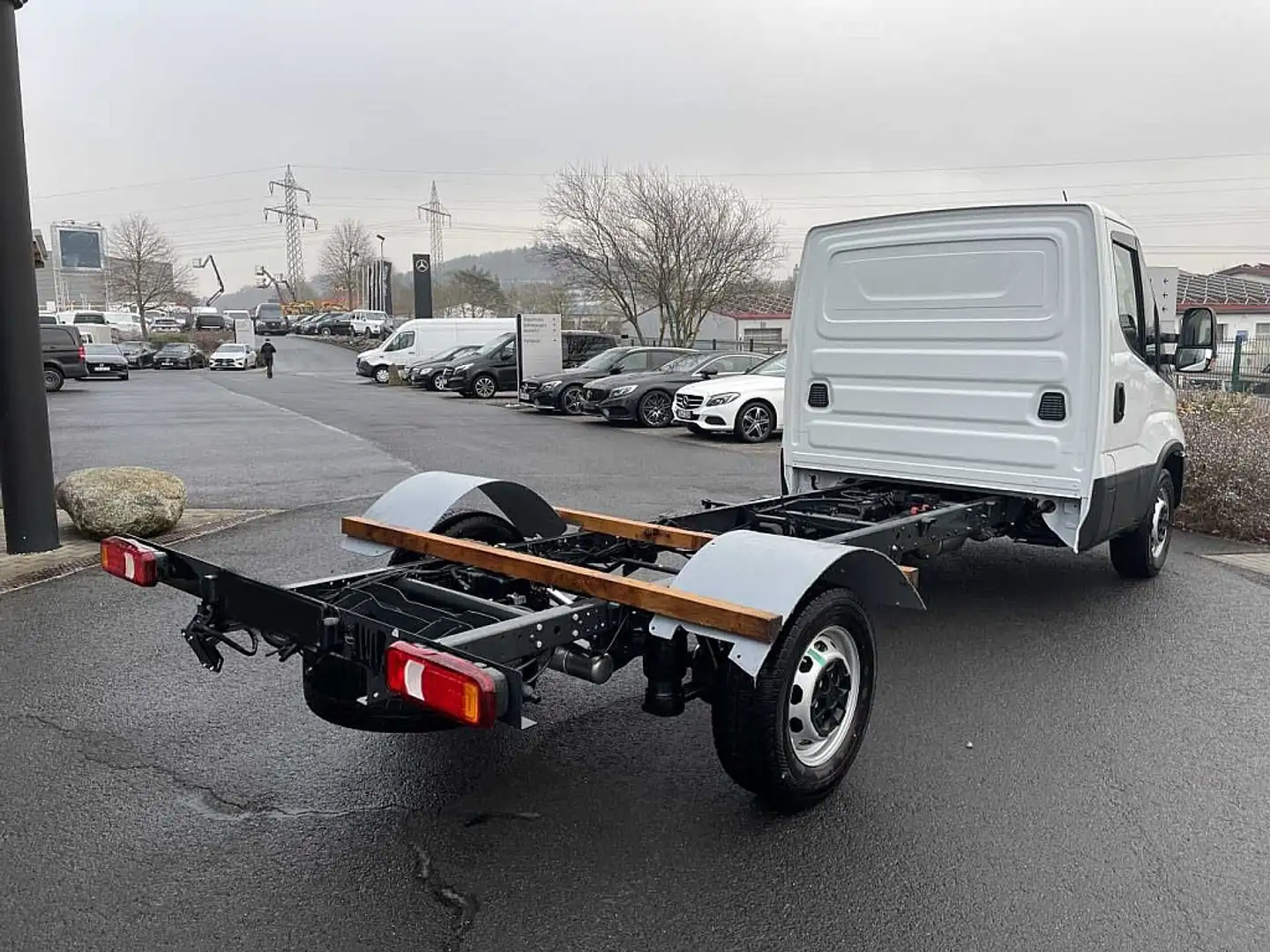 Iveco Daily Daily 35S14A8 Fahrgestell - Luftfederung Blanc - 2