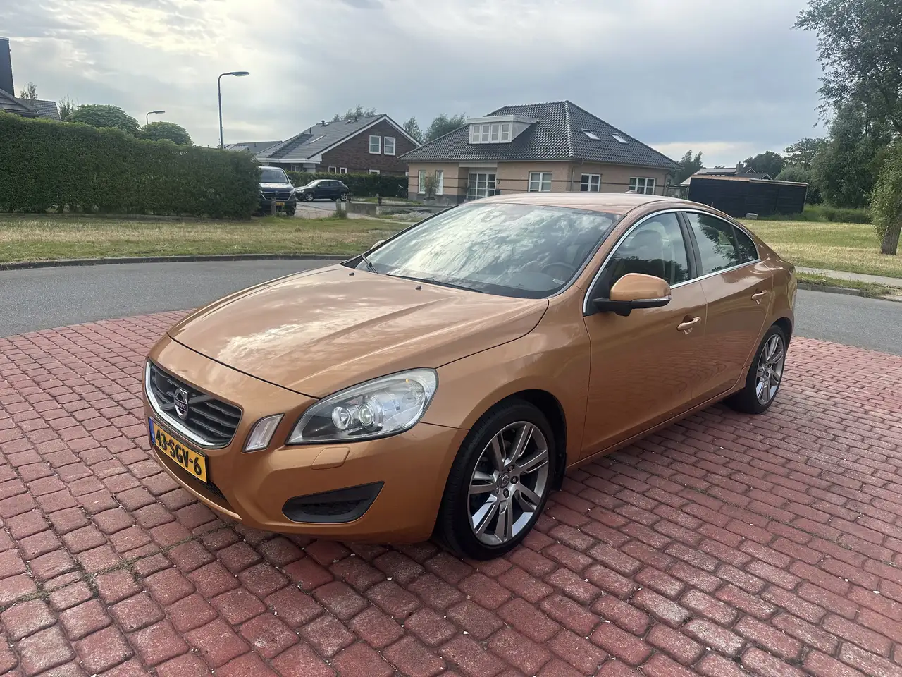 Volvo S60