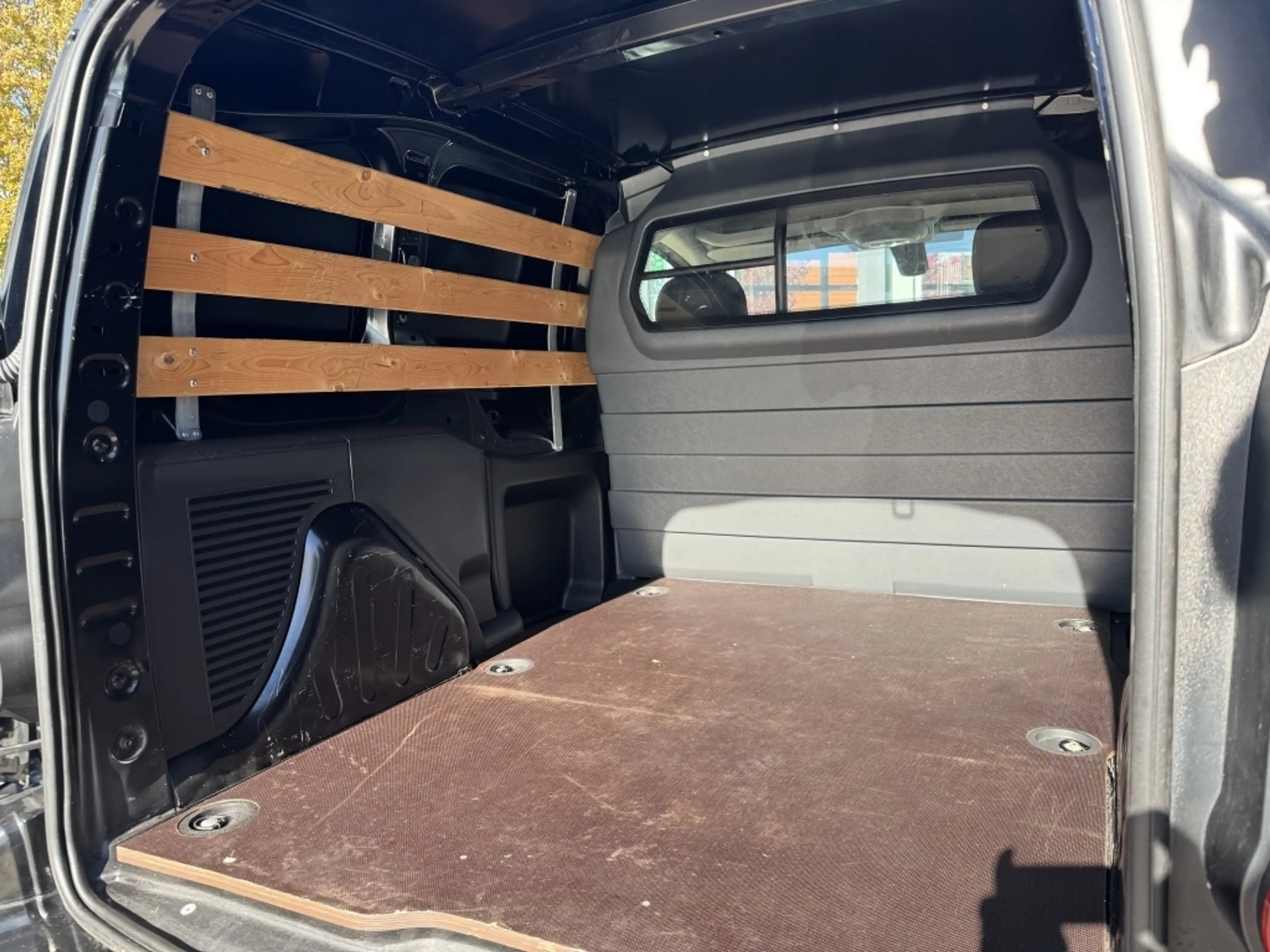 Peugeot Partner 120 1.6 BlueHDi L1PP — photo 9