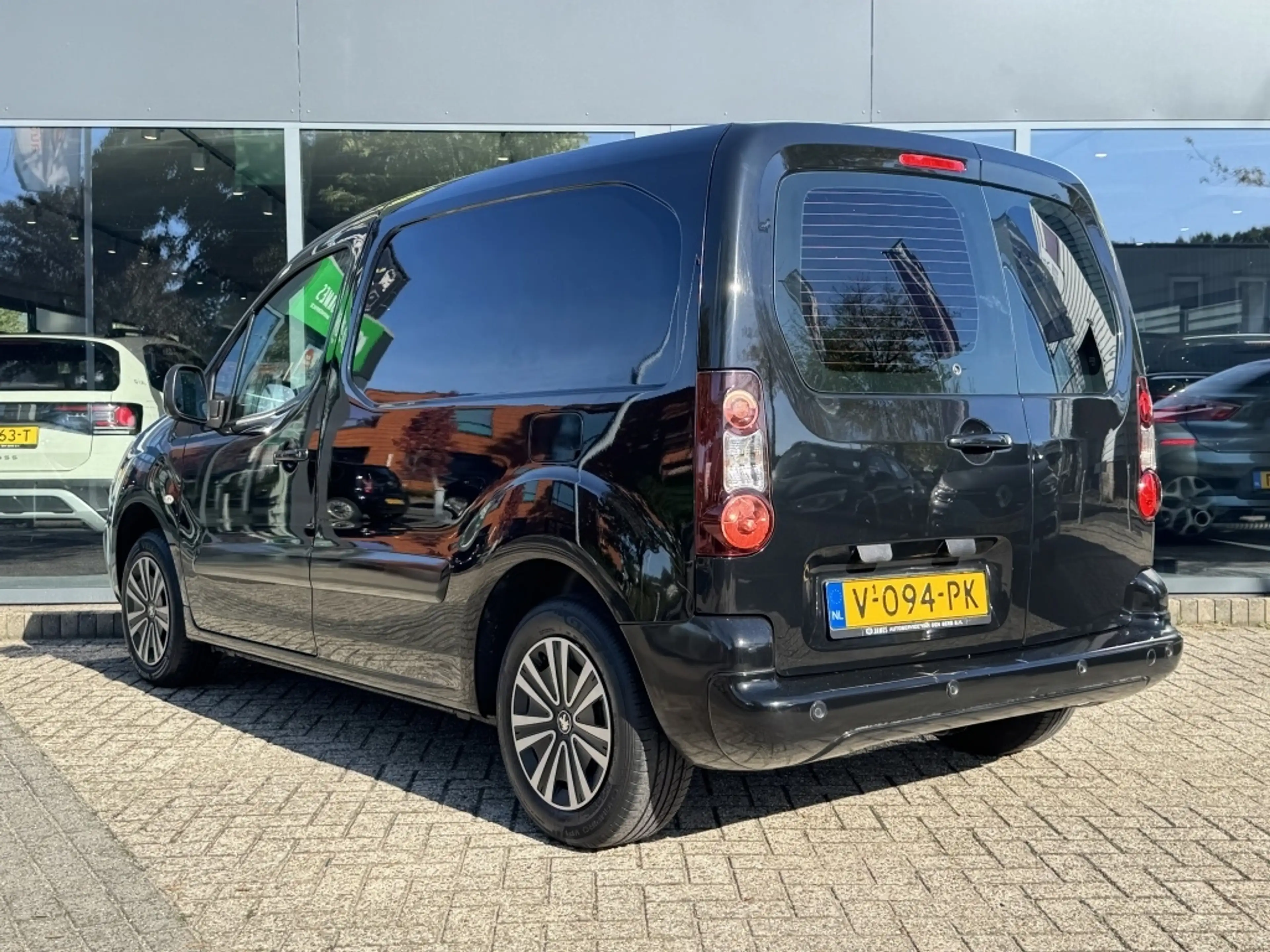 Peugeot Partner 120 1.6 BlueHDi L1PP — photo 4
