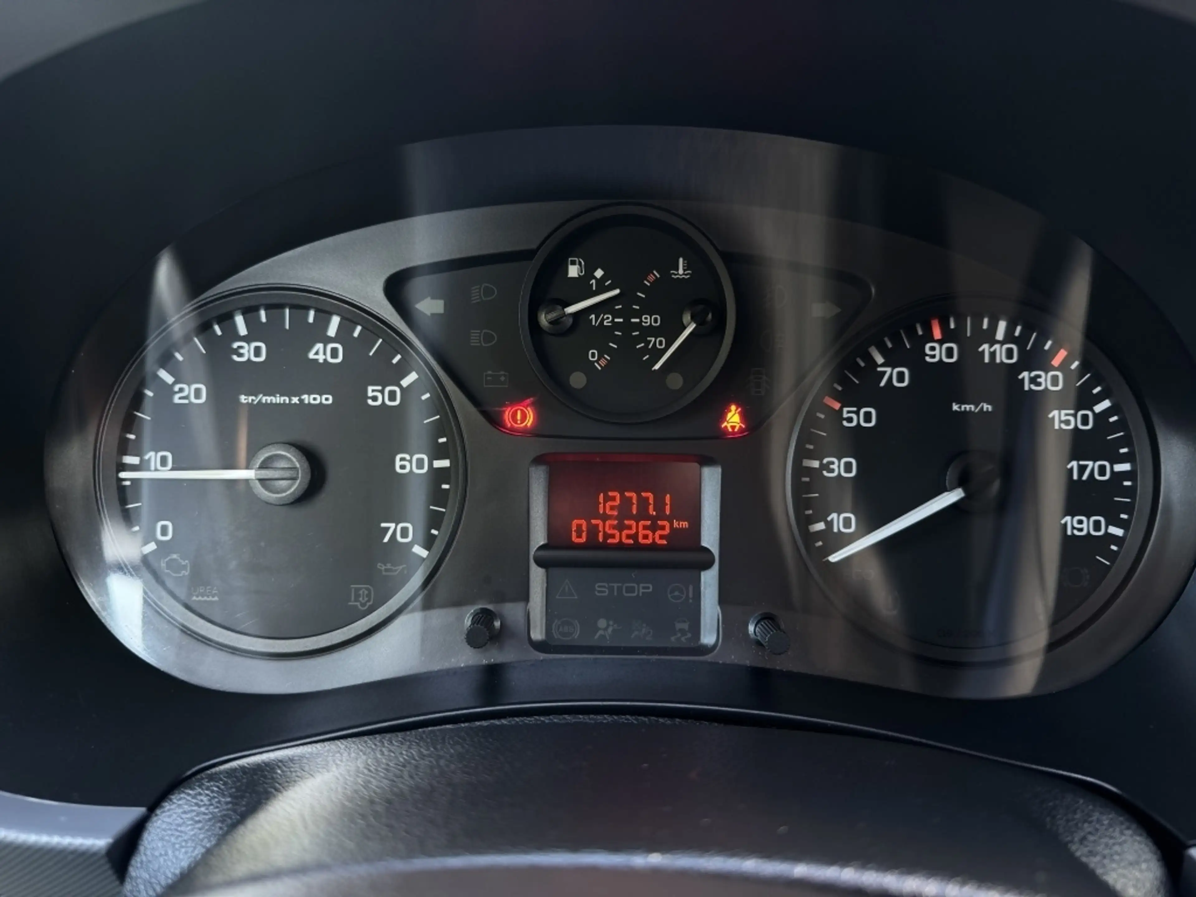 Peugeot Partner 120 1.6 BlueHDi L1PP — photo 15