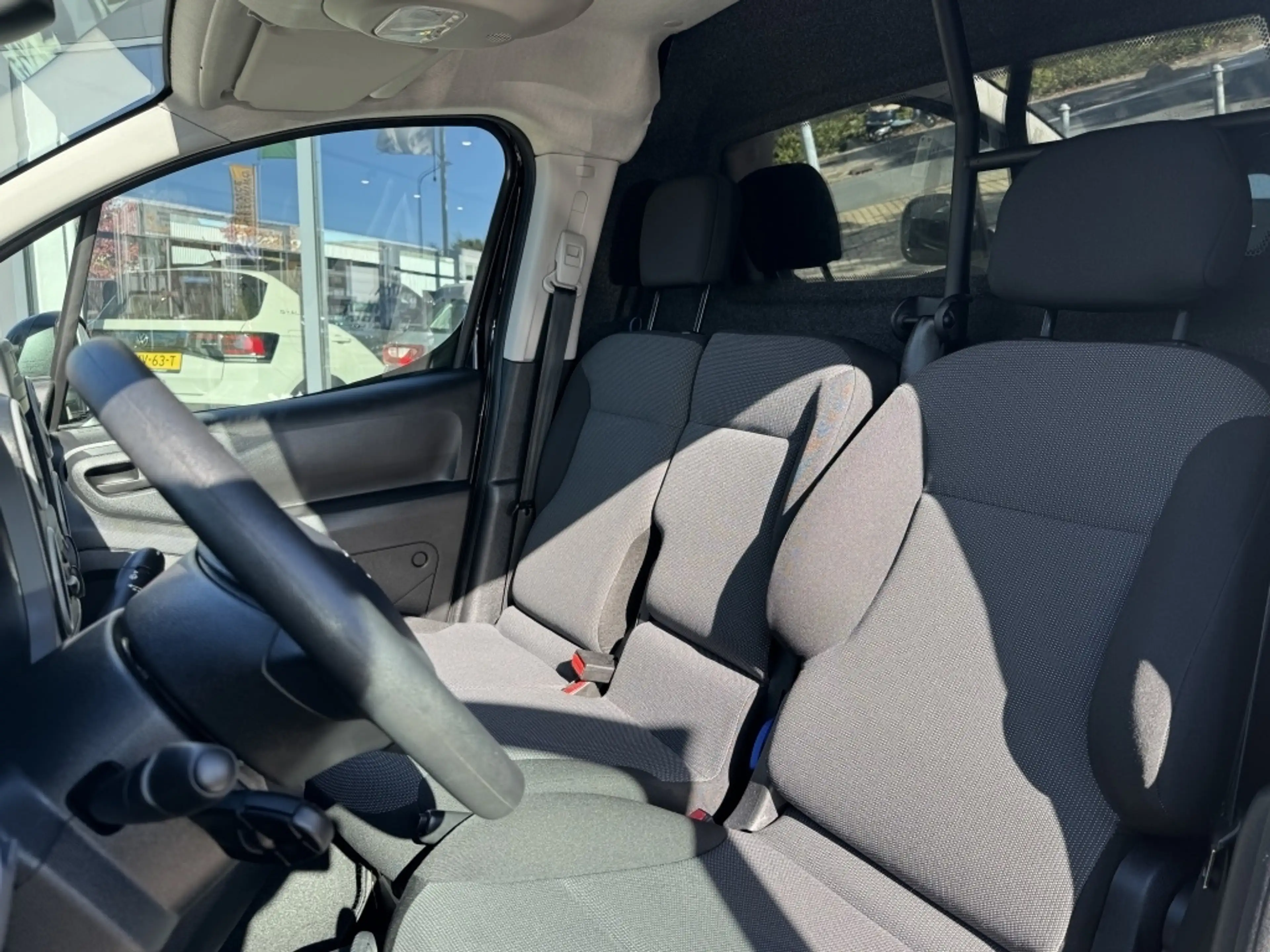 Peugeot Partner 120 1.6 BlueHDi L1PP — photo 6