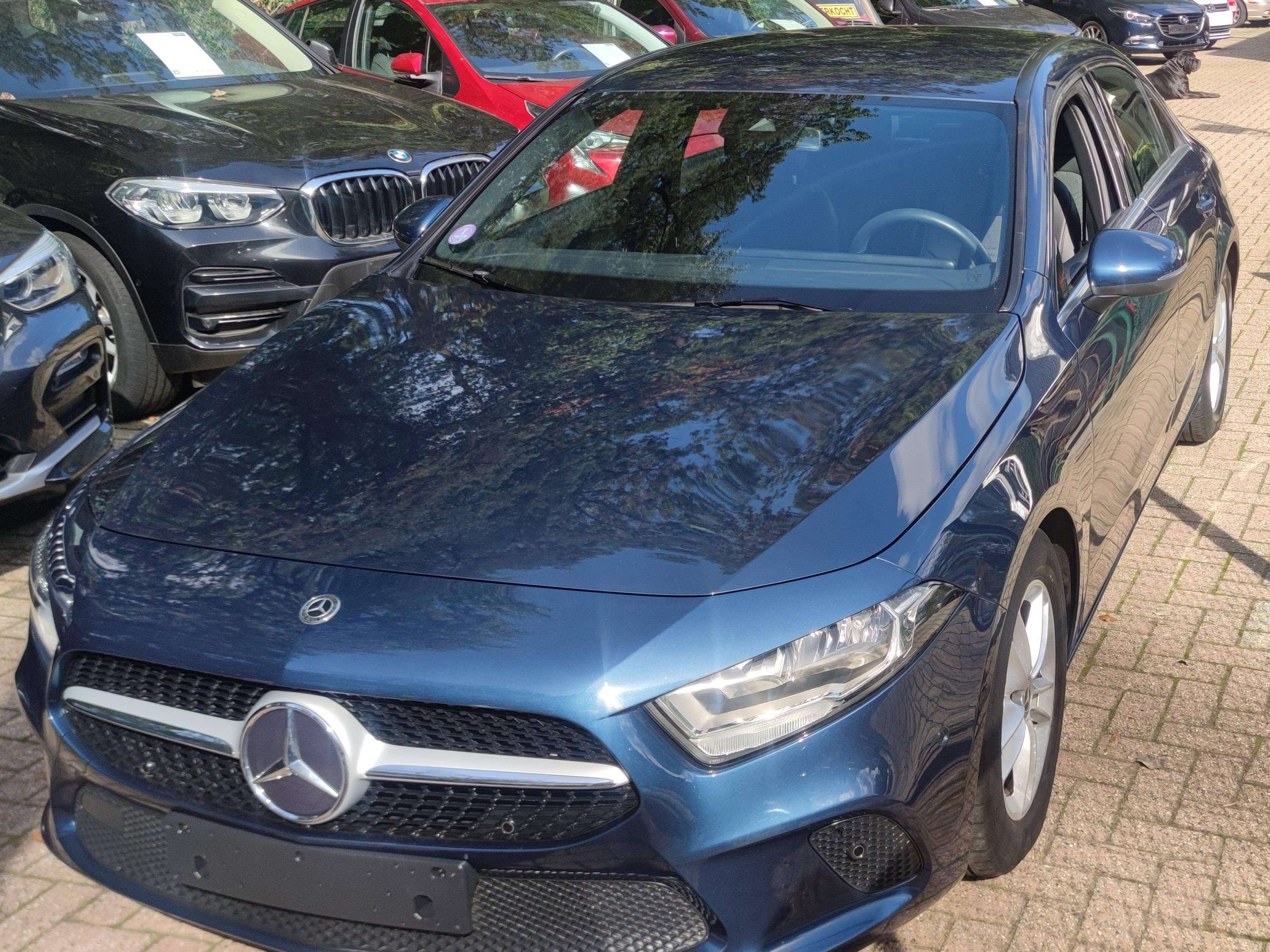 Mercedes-Benz A 200