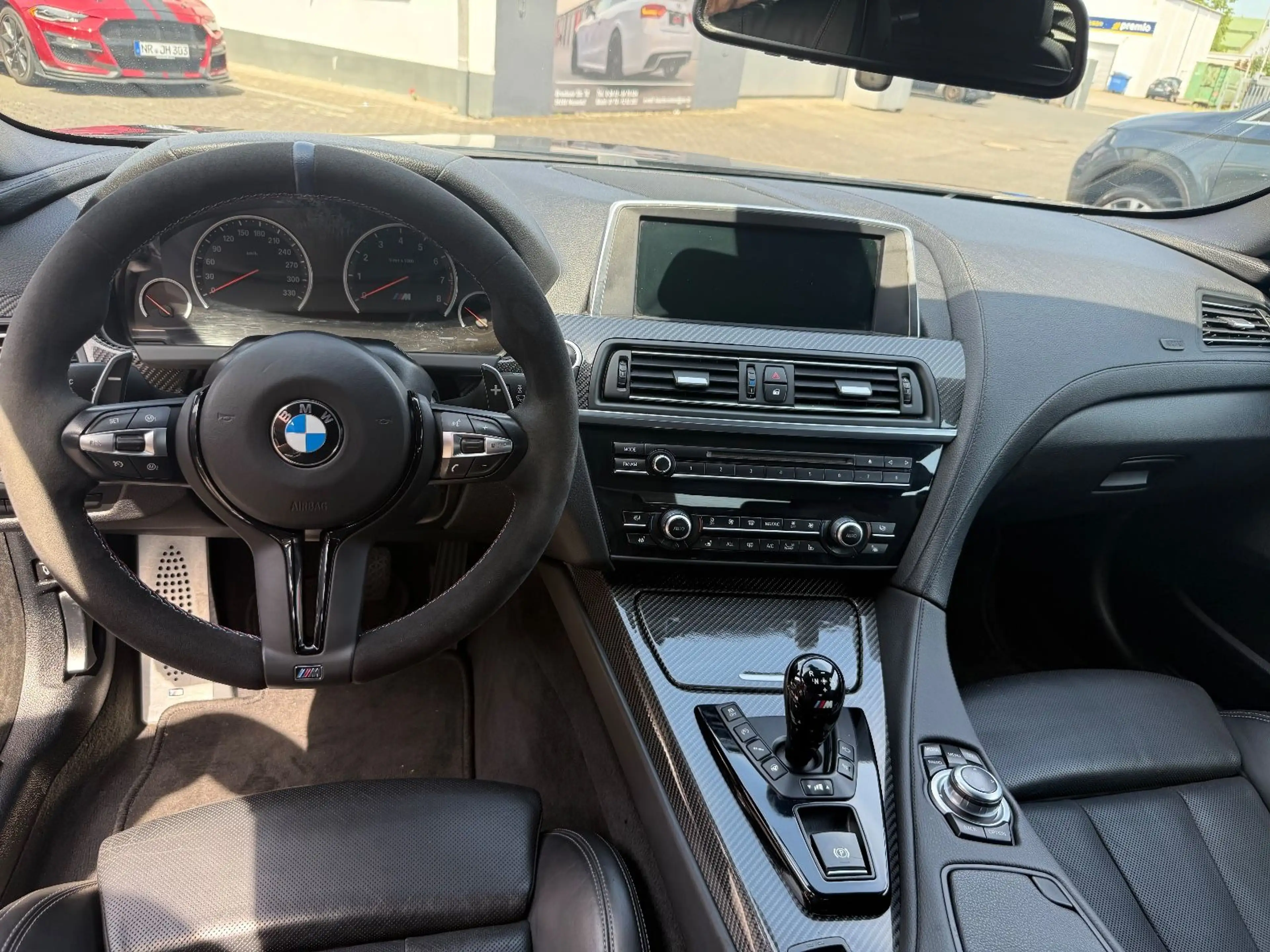BMW M6 Cabrio Soft Close 360 Grad Kamera Navi — photo 11