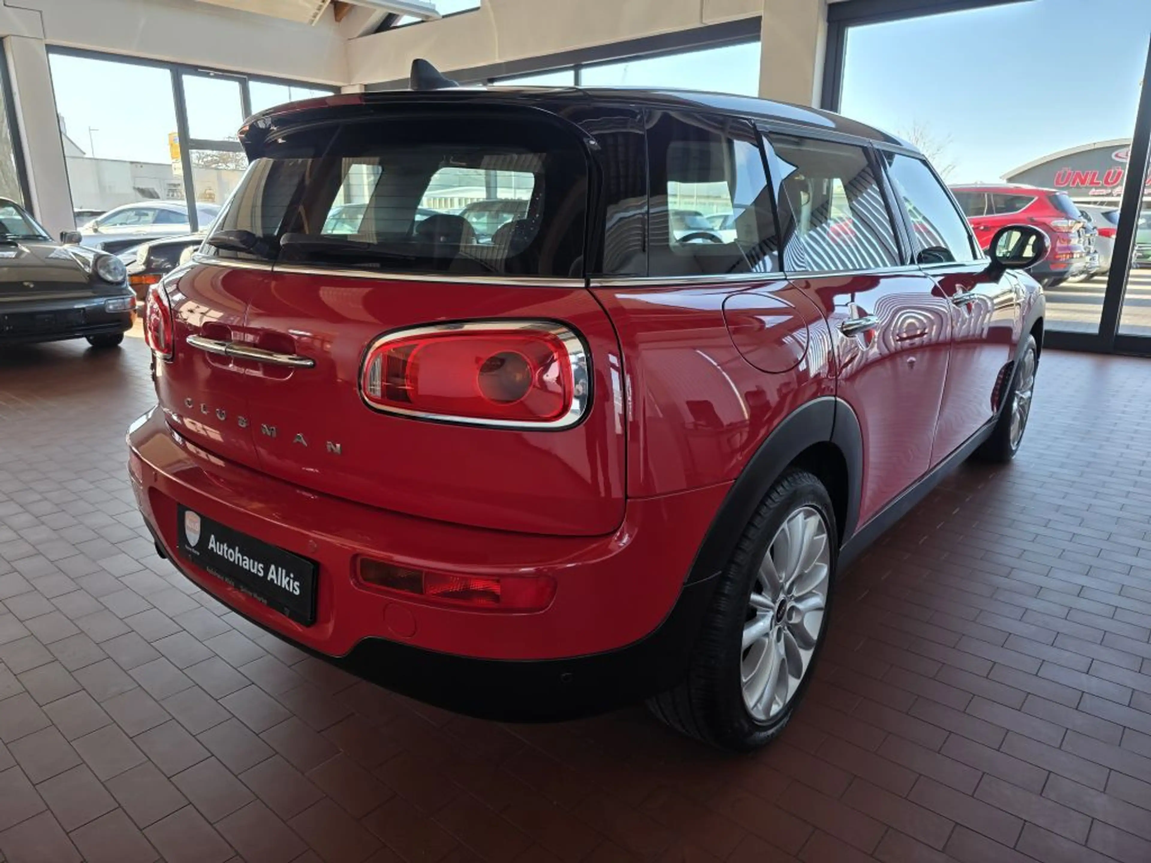 MINI One Clubman Mini One Clubman Autom+NAVI+Keyless+17 Zoll — photo 11