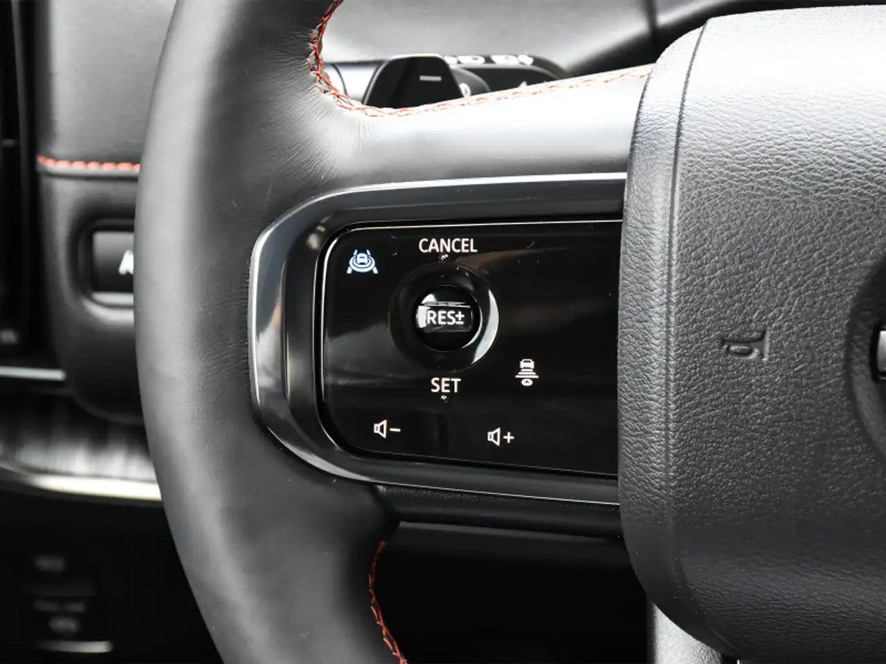 Nissan Armada снимка Nissan Armada