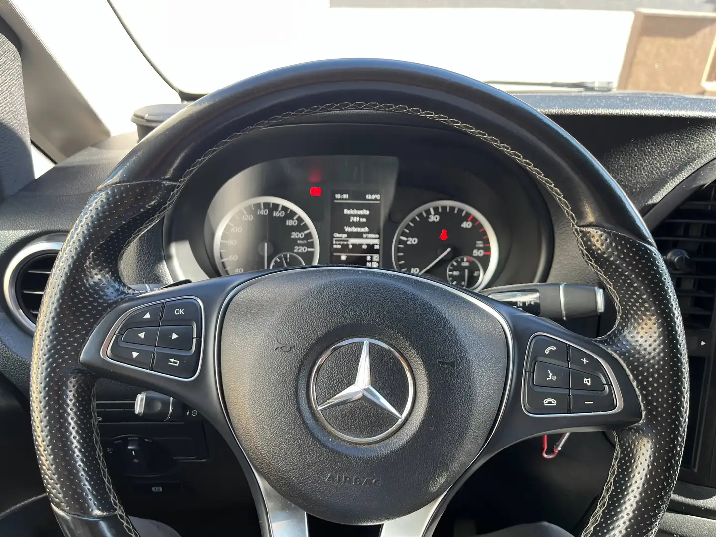 Mercedes-Benz Vito Vito Tourer Pro 114 CDI lang 4x4 Aut. Tourer Pro Braun - 2