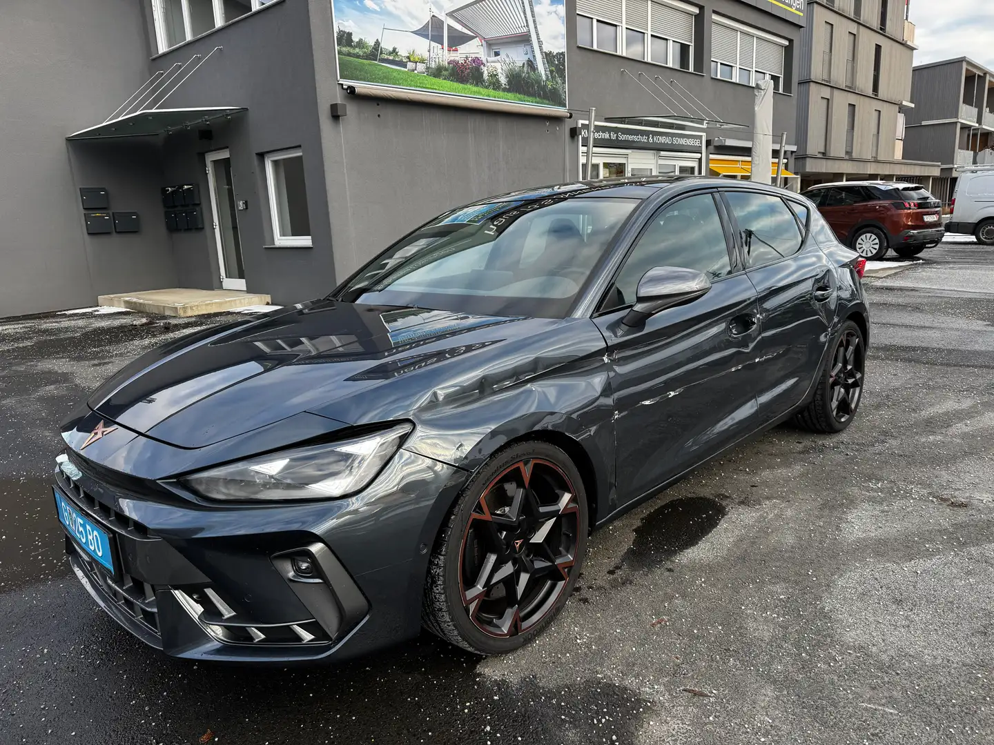 CUPRA Leon VZ 2.0 TSI 300 PS DSG *Facelift, UNFALL* Grau - 1
