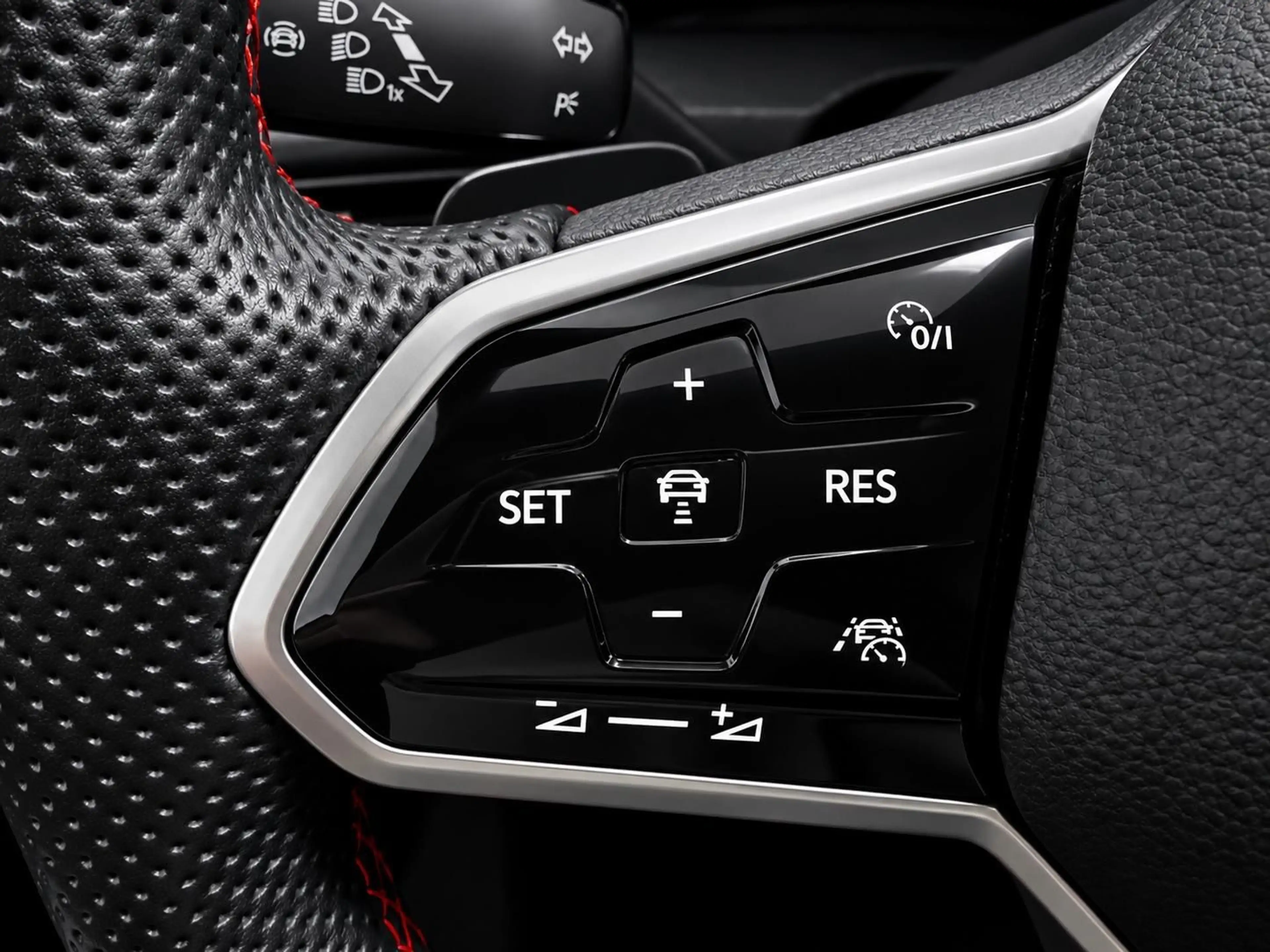 Volkswagen Golf VIII Lim. GTI Clubsport * R-KAMERA * 8x ALU — photo 7