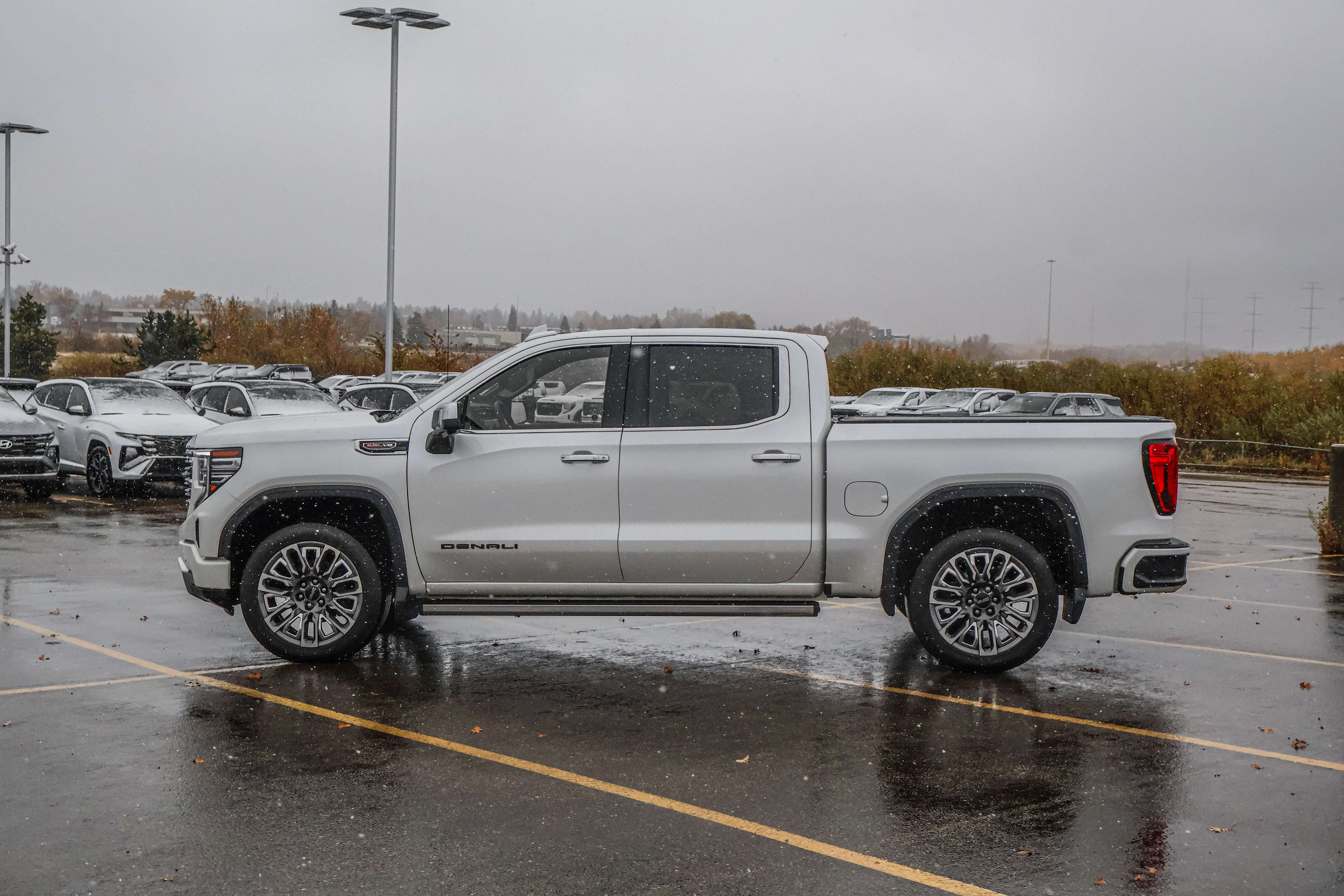 2025 GMC Sierra 1500