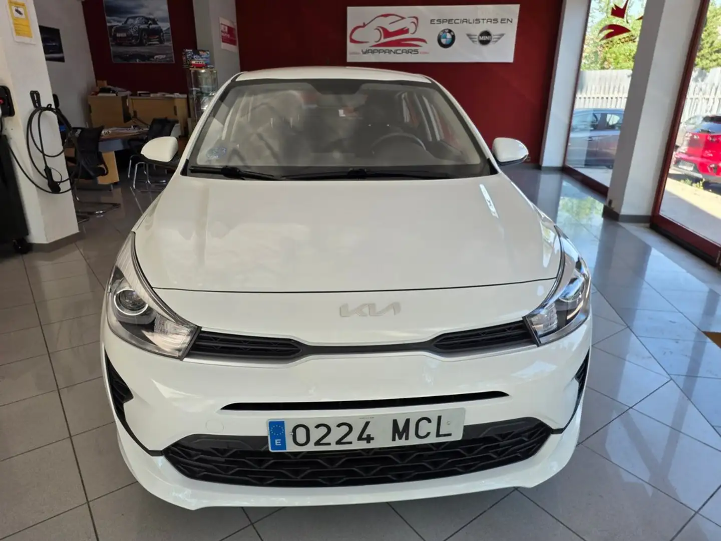 Kia Rio 1.0 T-GDi 74kW (100CV) MHEV iMT Concept Blanco - 2