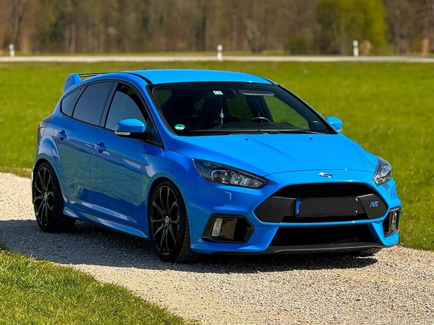 Ford Focus 2.3 EcoBoost Blau - 1
