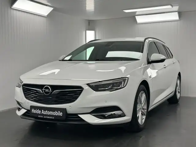 Opel Insignia B Sports Tourer Edition LED Automatik