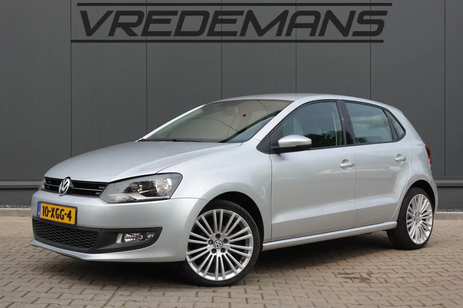 Volkswagen Polo 1.2 TSI BlueMotion Comfort Edition Grau - 1