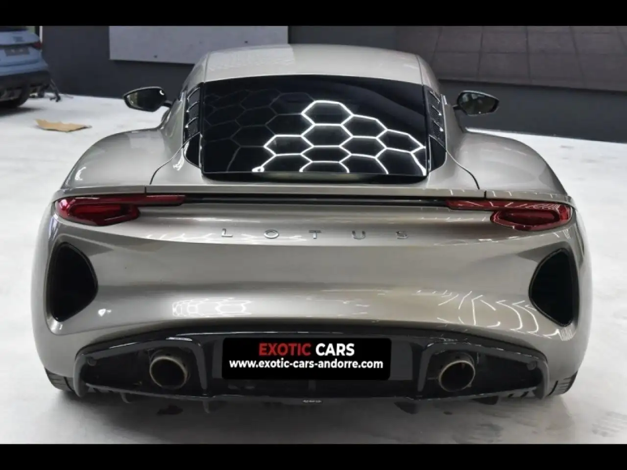 Lotus Emira 2023