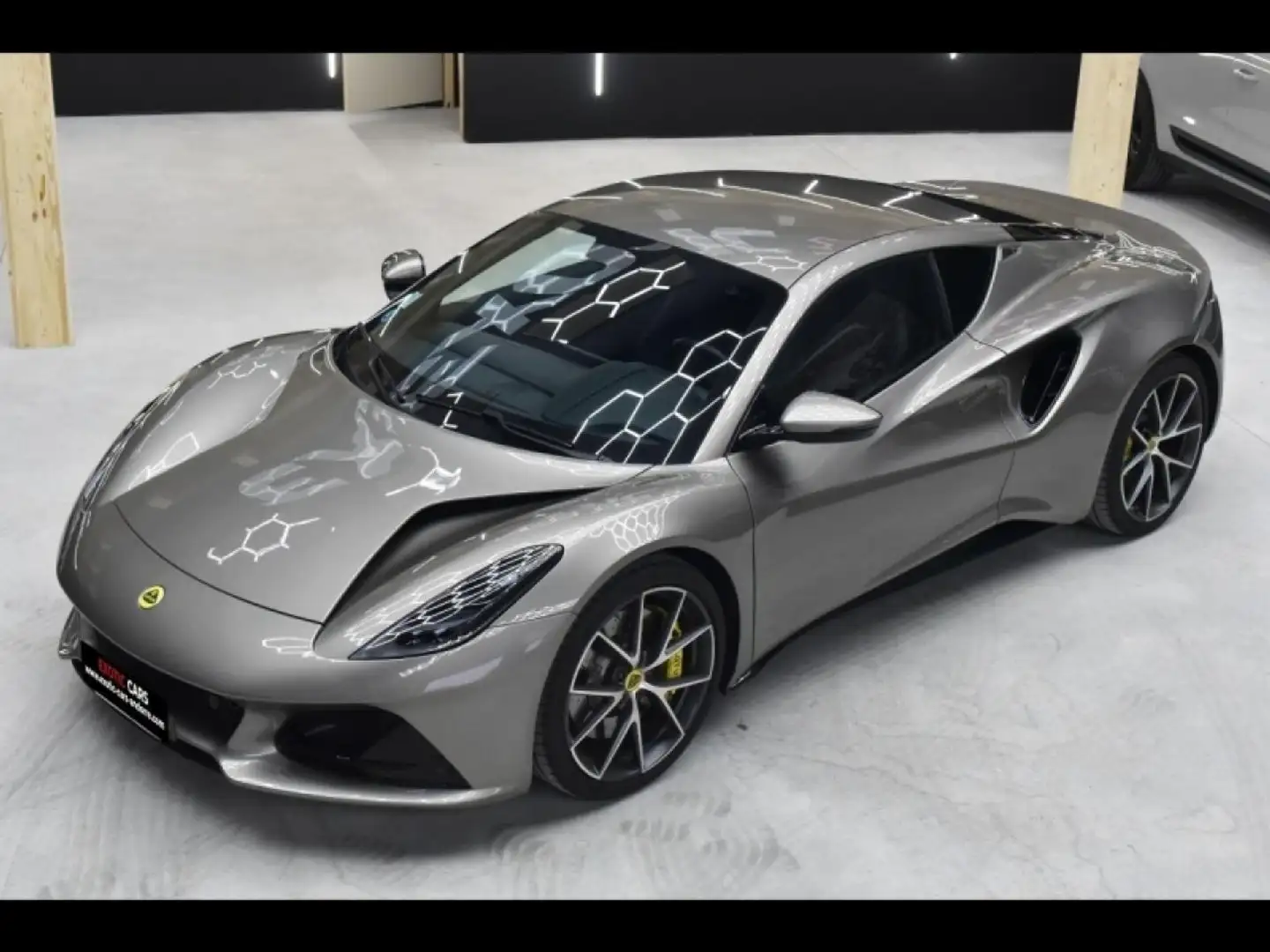 Lotus Emira First Edition Silber - 1