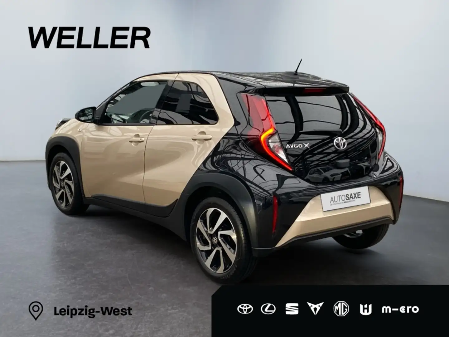 Toyota Aygo X Teamplayer *ACC*CarPlay*CAM*SHZ*Bi-Tone* Beige - 2