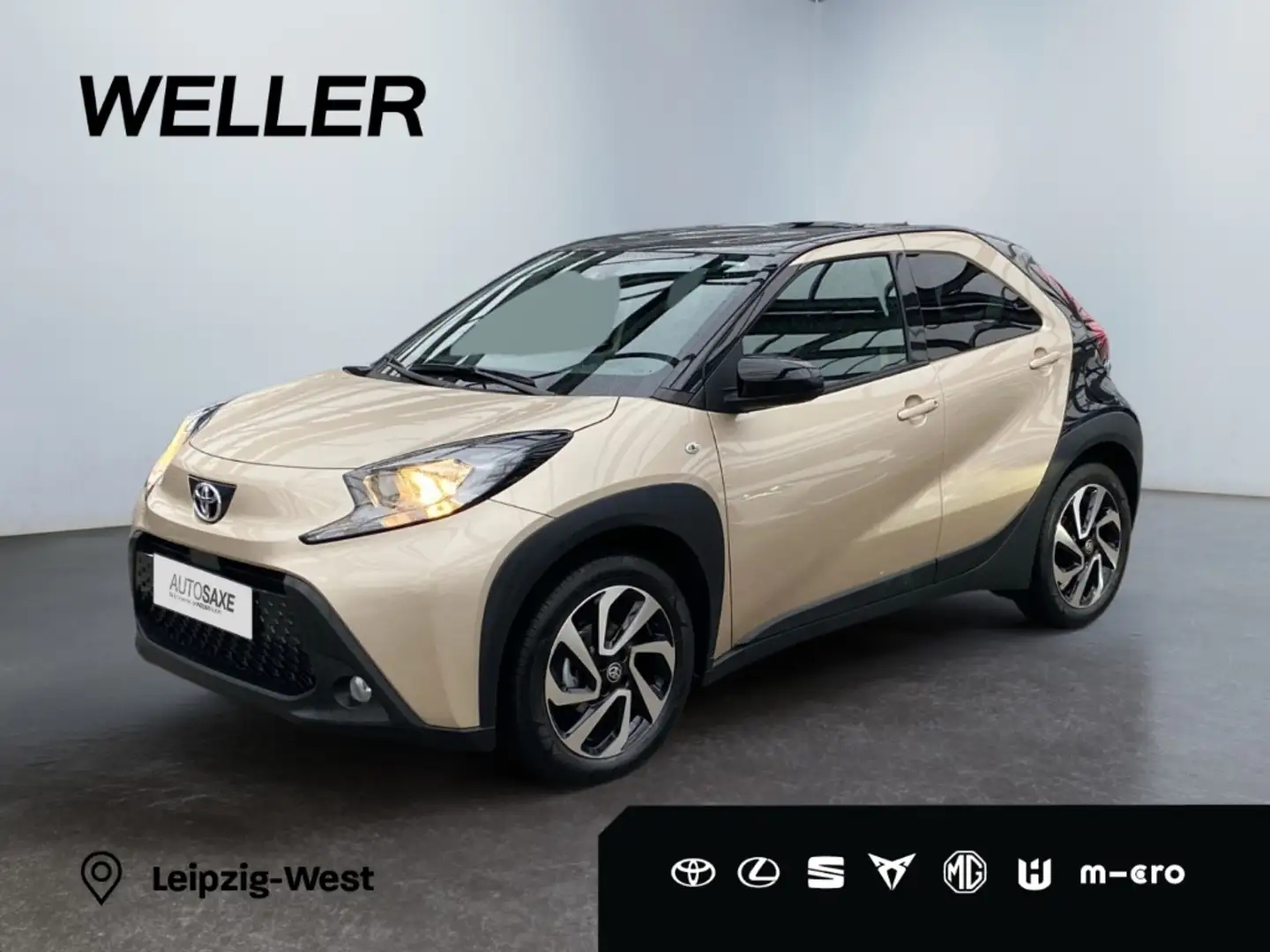 Toyota Aygo X Teamplayer *ACC*CarPlay*CAM*SHZ*Bi-Tone* Beige - 1