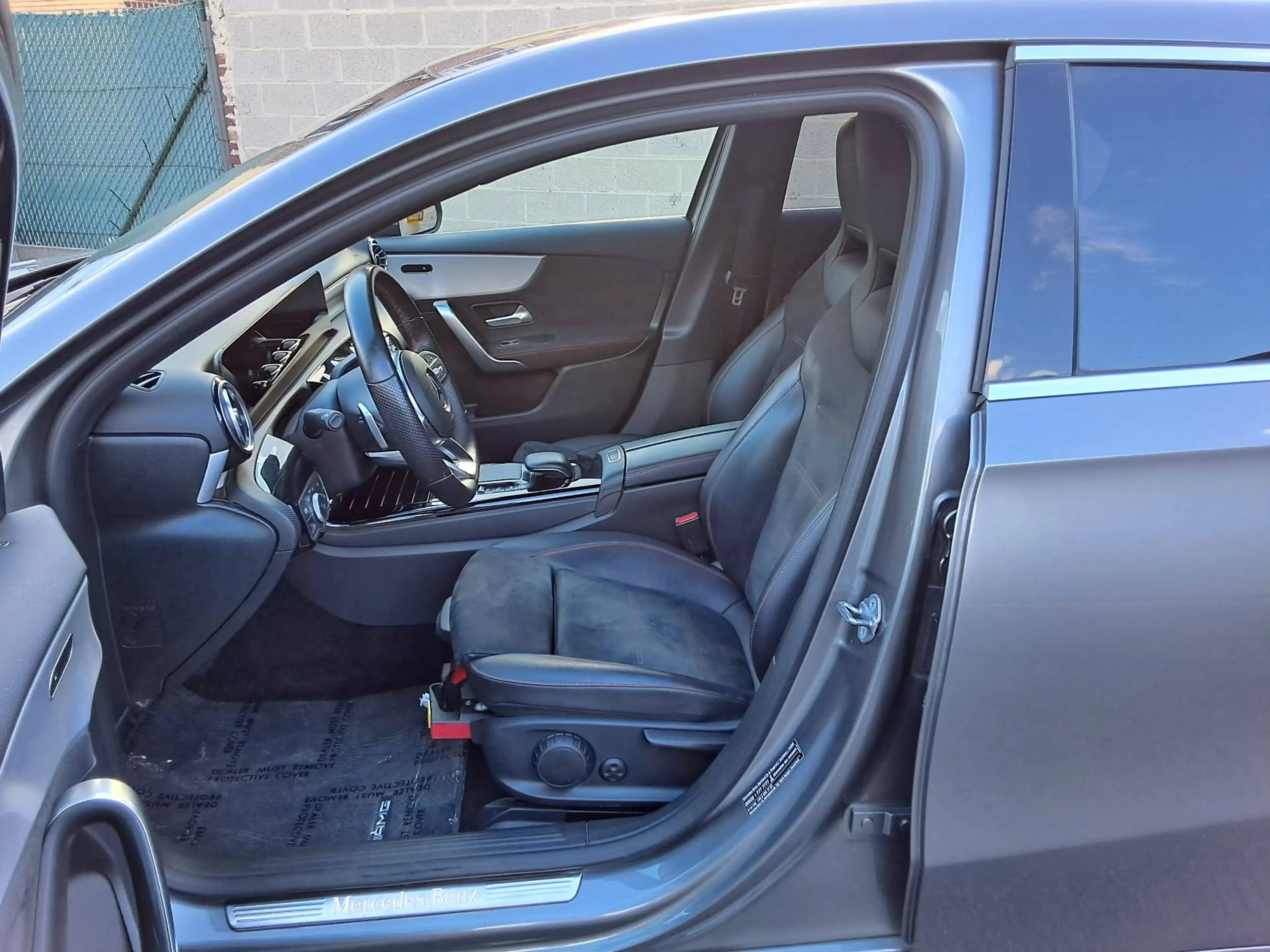 Mercedes-Benz A 200 AMG AUTOMAAT CARPLAY CAMERA 360°AIRCO CRUISE* — photo 7