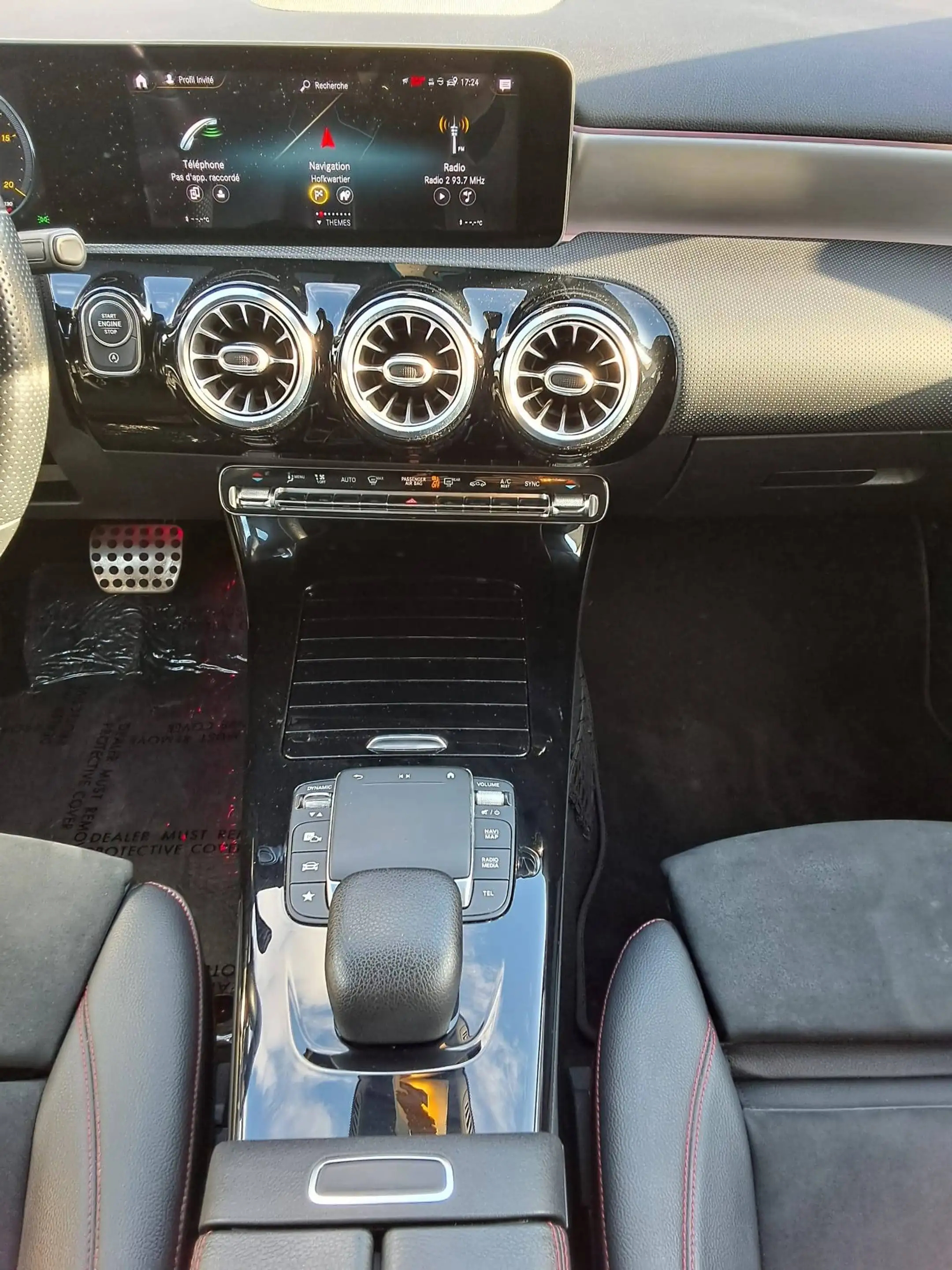Mercedes-Benz A 200 AMG AUTOMAAT CARPLAY CAMERA 360°AIRCO CRUISE* — photo 15