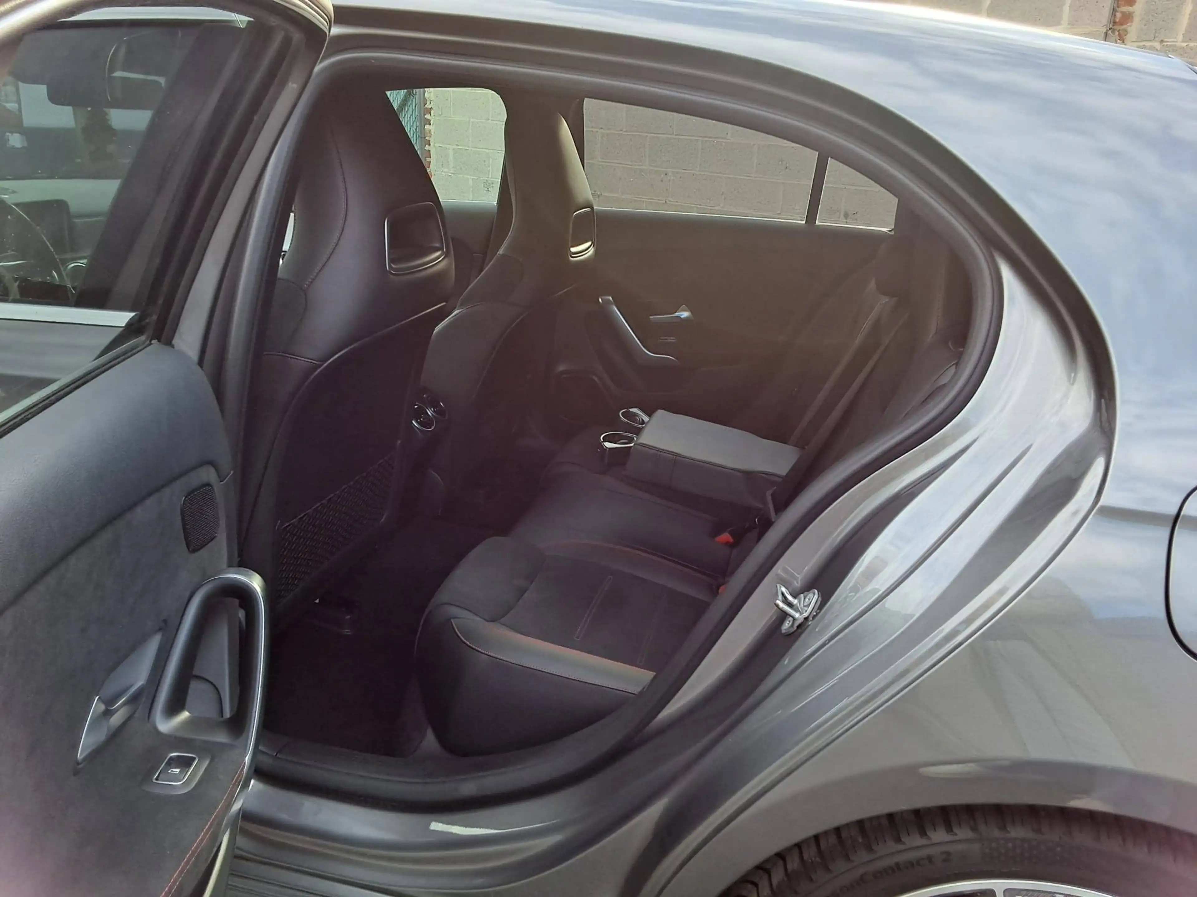 Mercedes-Benz A 200 AMG AUTOMAAT CARPLAY CAMERA 360°AIRCO CRUISE* — photo 9