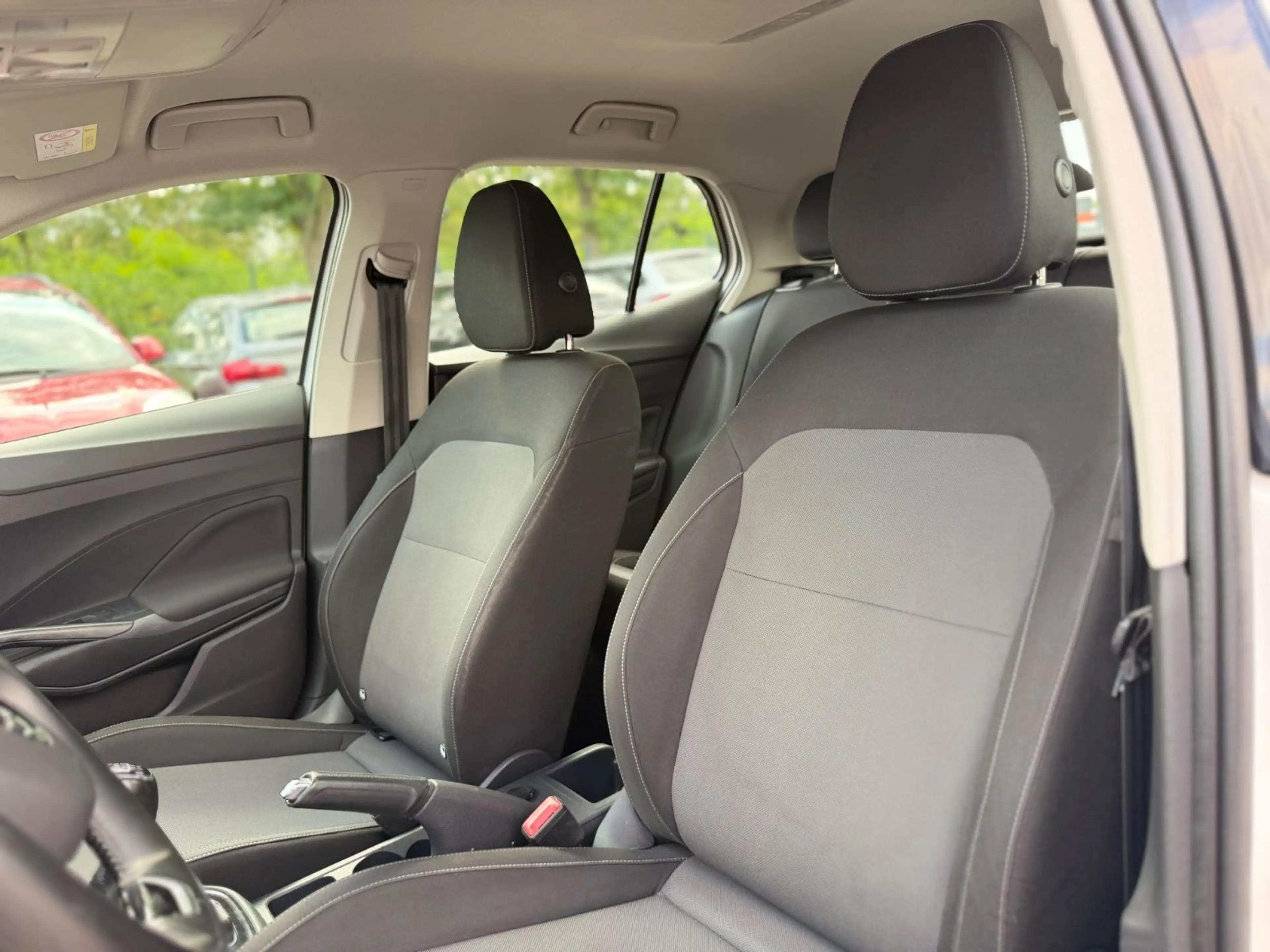 Skoda Fabia Ambition|LANE|TEMP|APPLECAR|PDC|KLIMA|LED — photo 15