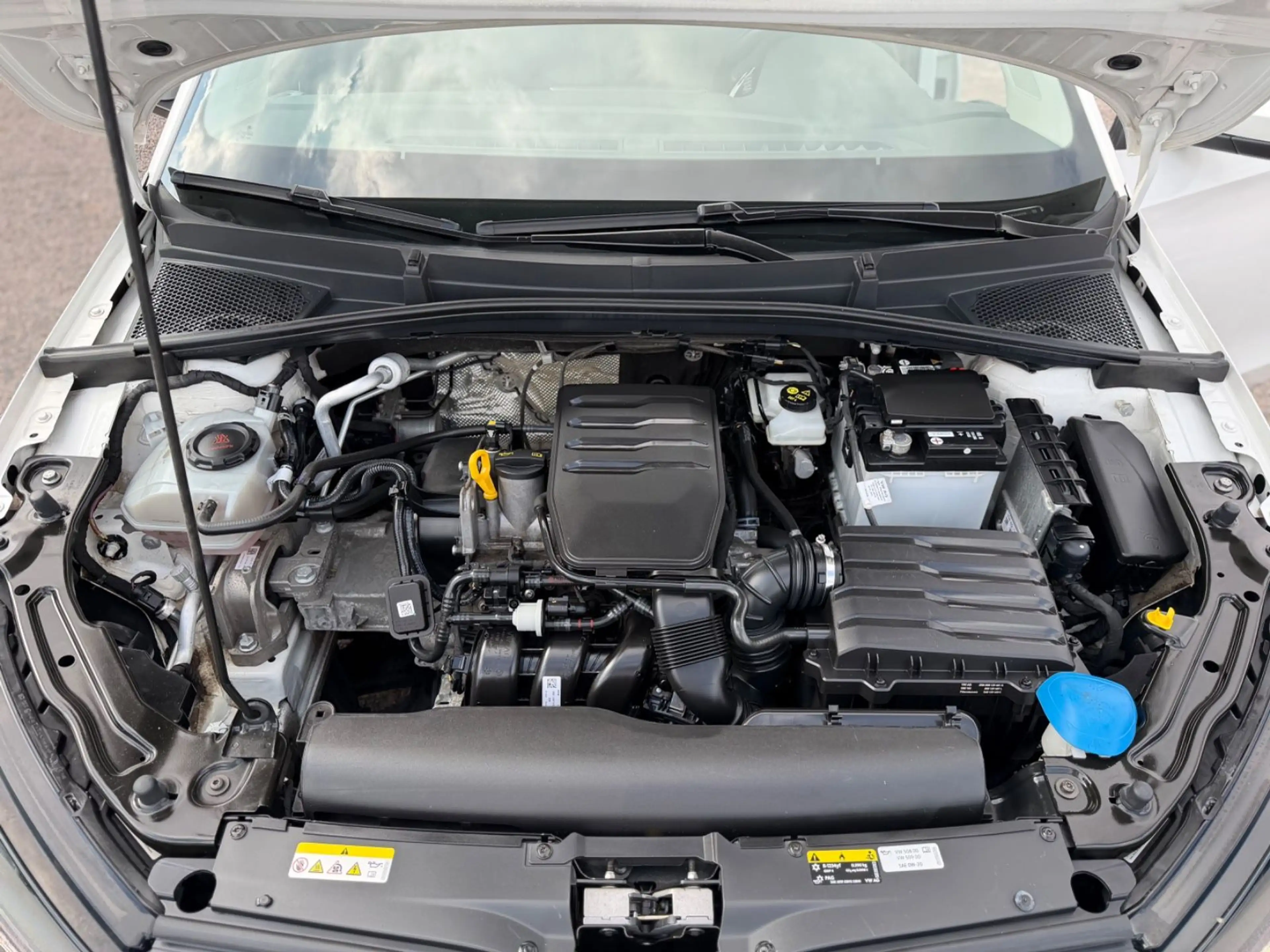 Skoda Fabia Ambition|LANE|TEMP|APPLECAR|PDC|KLIMA|LED — photo 12
