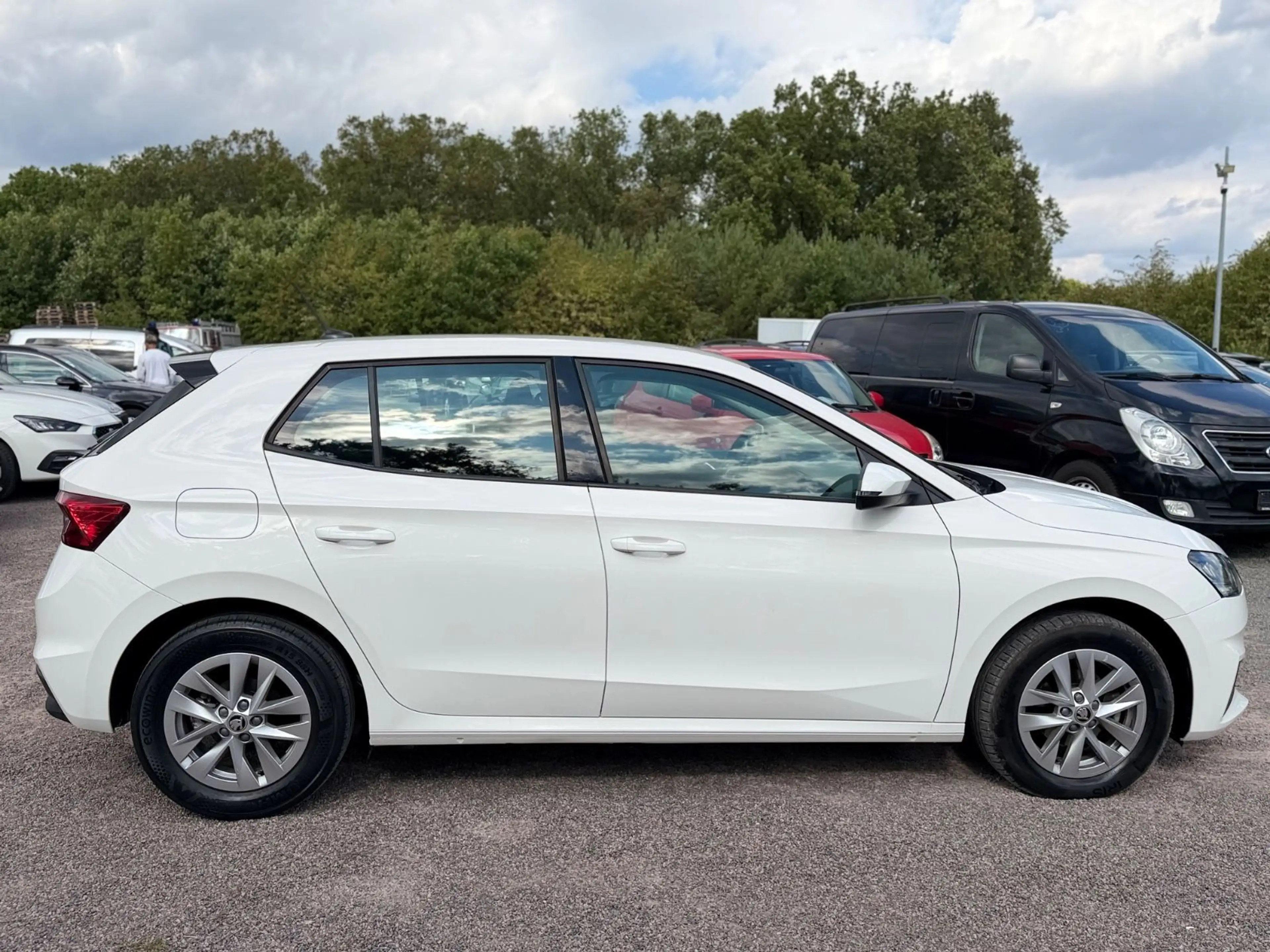 Skoda Fabia Ambition|LANE|TEMP|APPLECAR|PDC|KLIMA|LED — photo 7