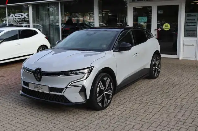 Renault Megane MEGANE/SCENIC E-TECH ELECTRIC