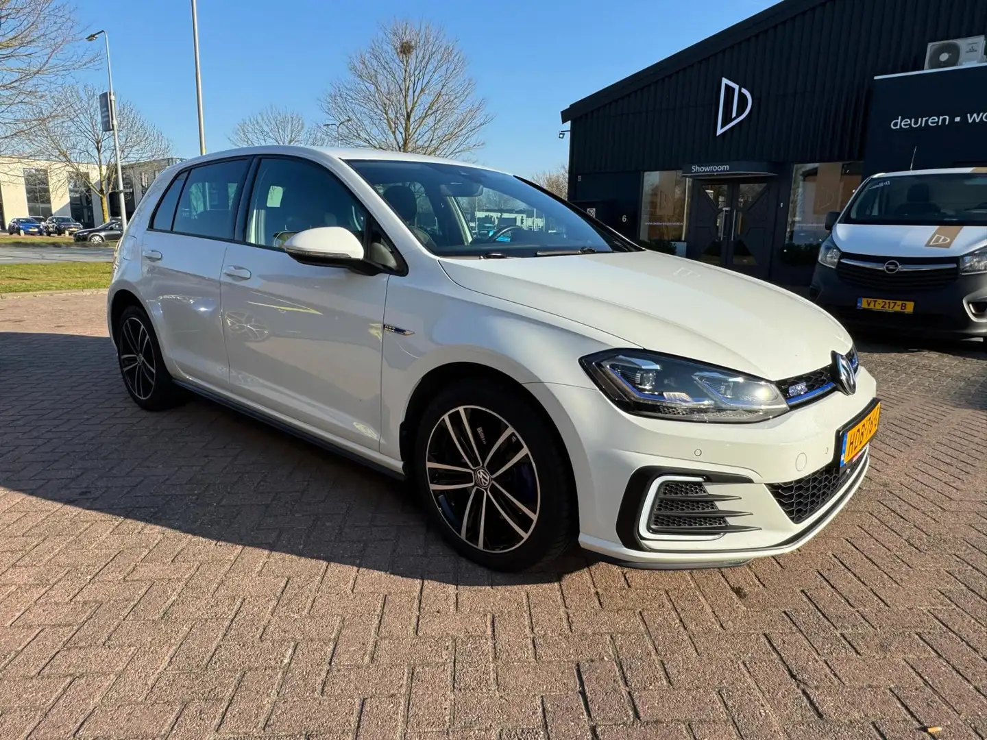Volkswagen Golf GTE 1.4 TSI PHEV highline virt cockpit , pdc voor acht Beyaz - 2