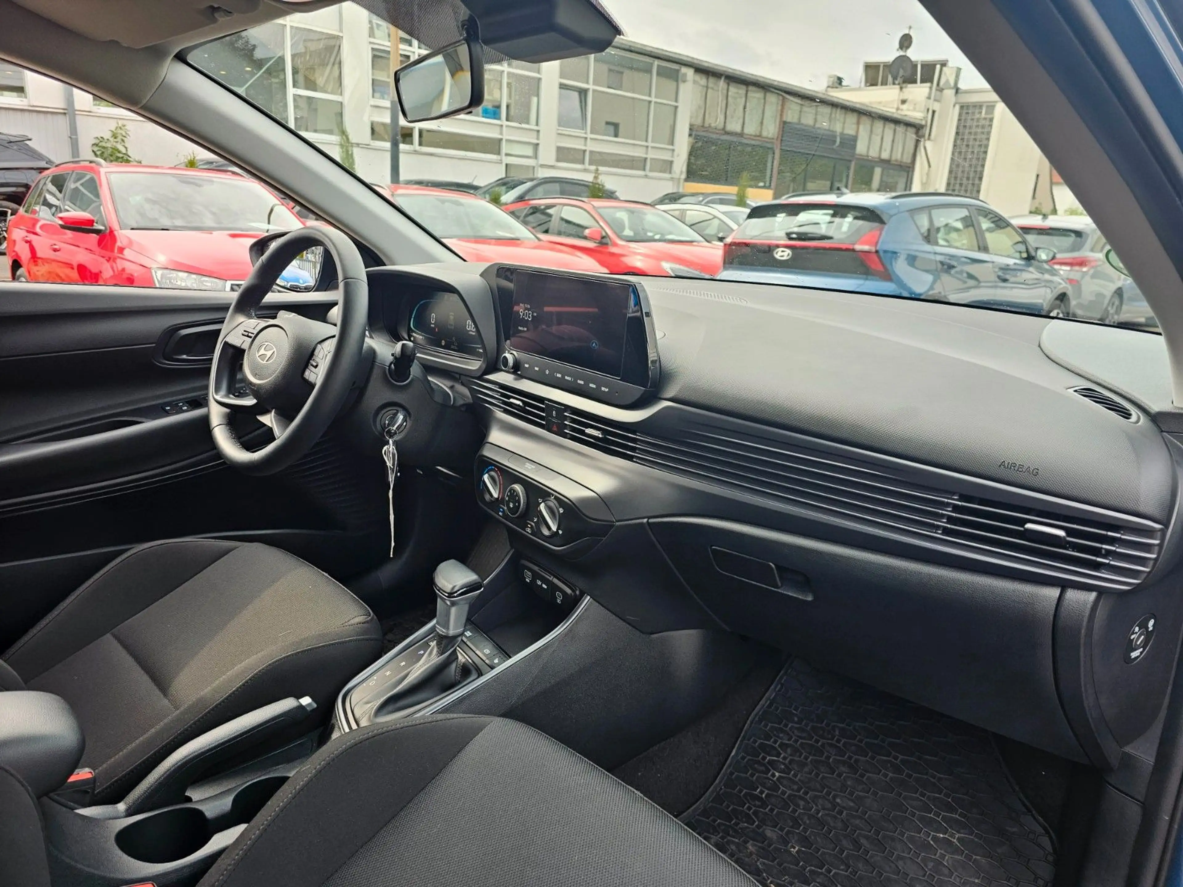 Hyundai BAYON 1,0 T-GDI DCT Smart — photo 9