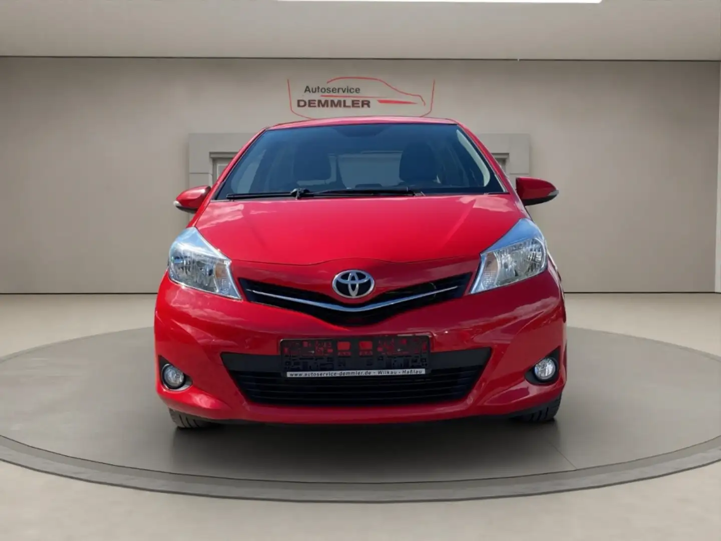Toyota Yaris Cool 1.33 ,Klimaanlage ,Radio/CD ,Nebelscheinwerfe Rood - 2