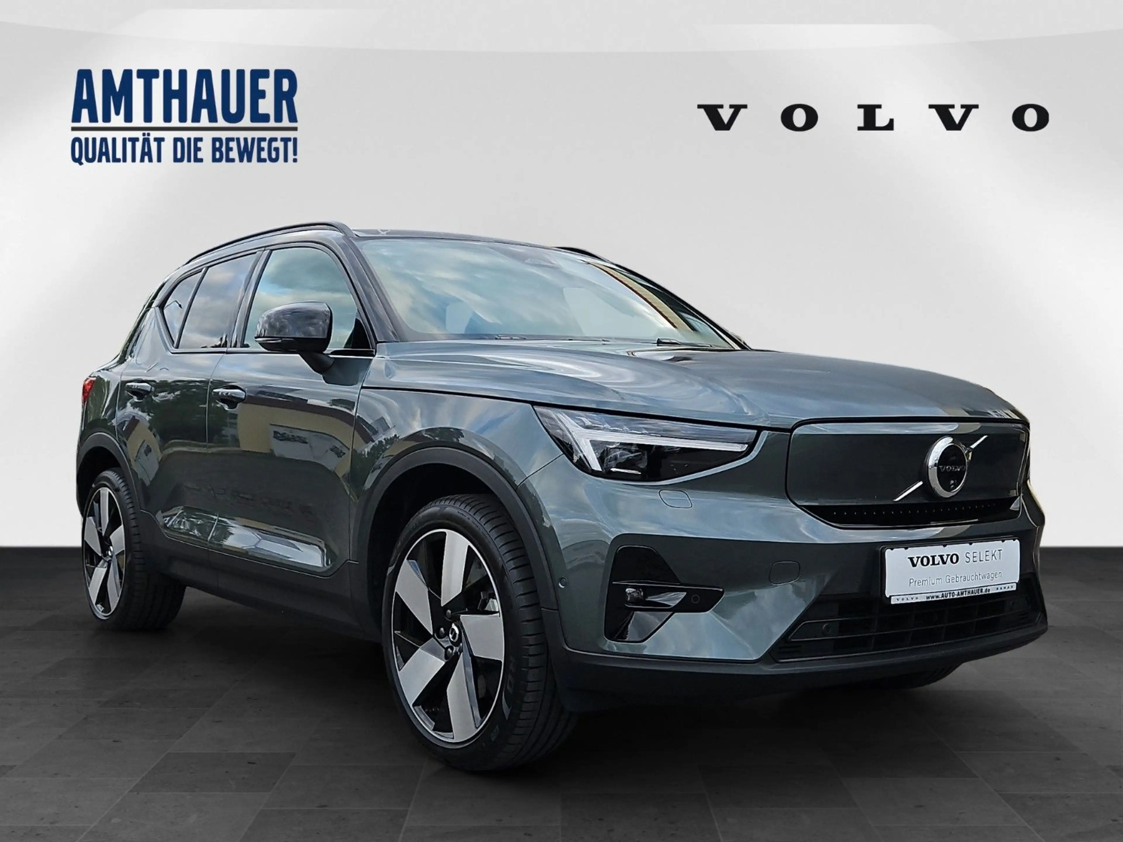Volvo EX40 Ultra Extended Range 360°/ BLIS/ Lichtpaket — photo 3